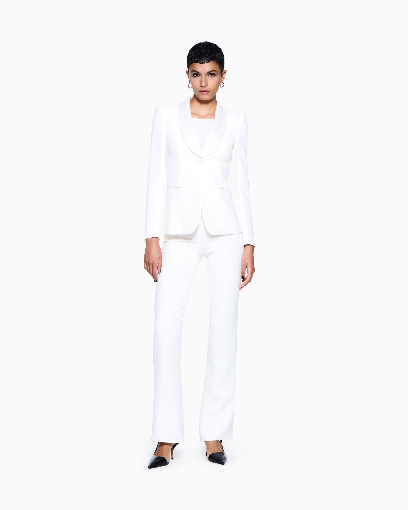 Traje de mujer en crepé de seda pura Diapositiva 1