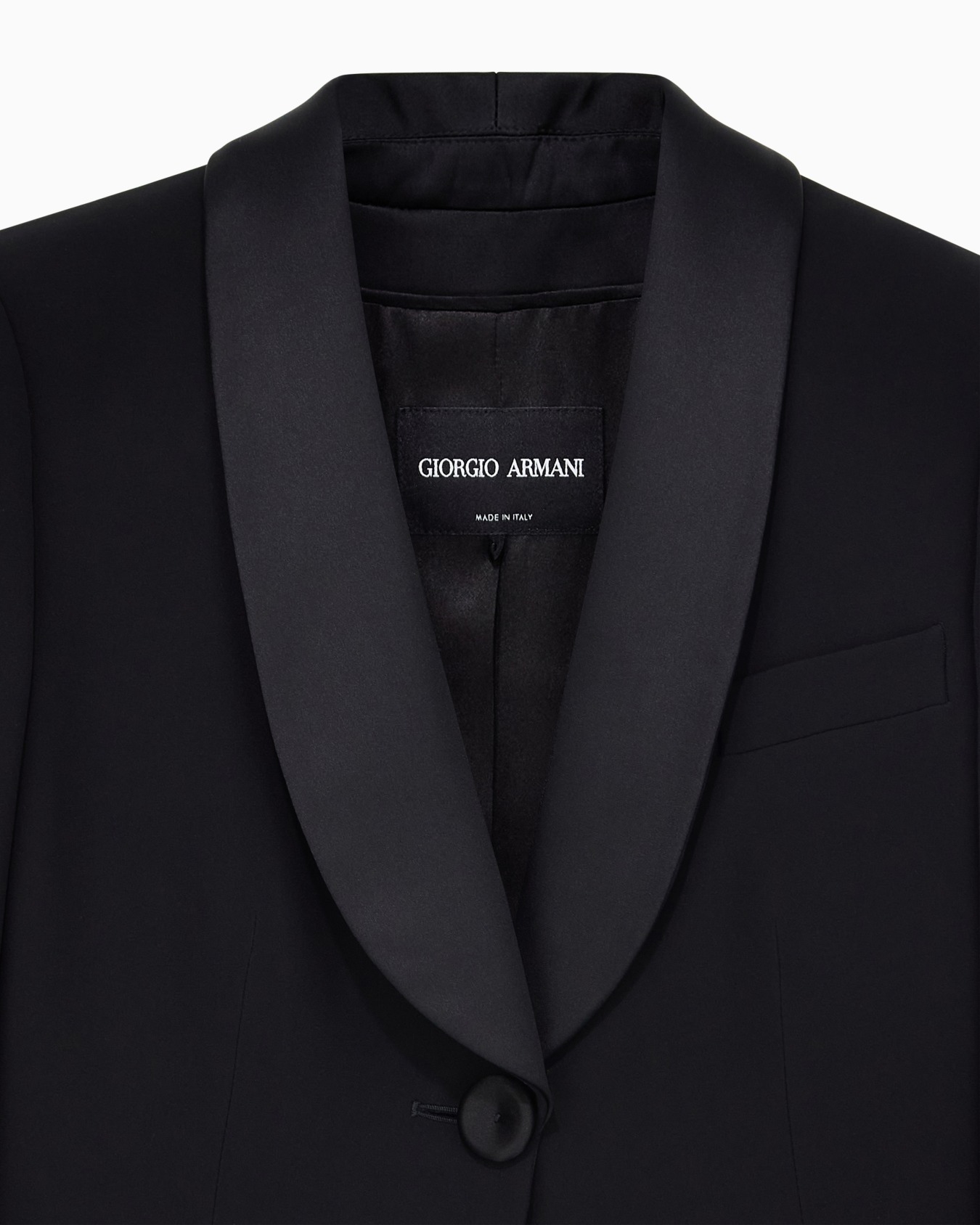 Pure silk crêpe tuxedo Slide 4