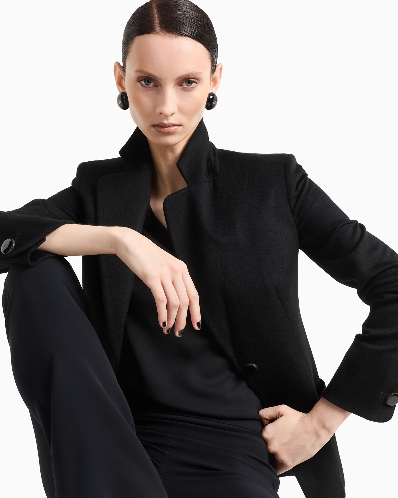 Silk charmeuse blouse with V neckline Slide 5