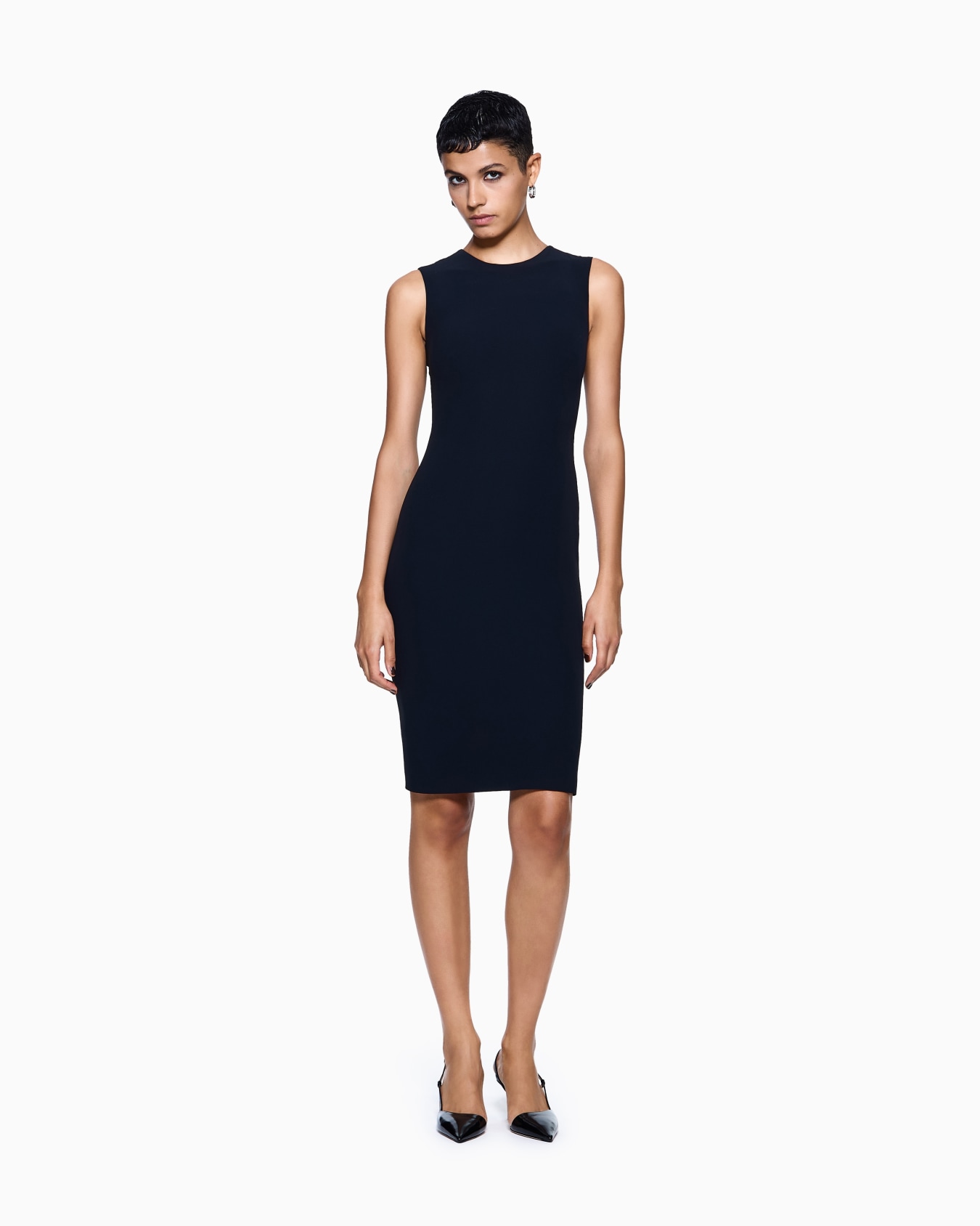 Silk sheath dress Slide 1