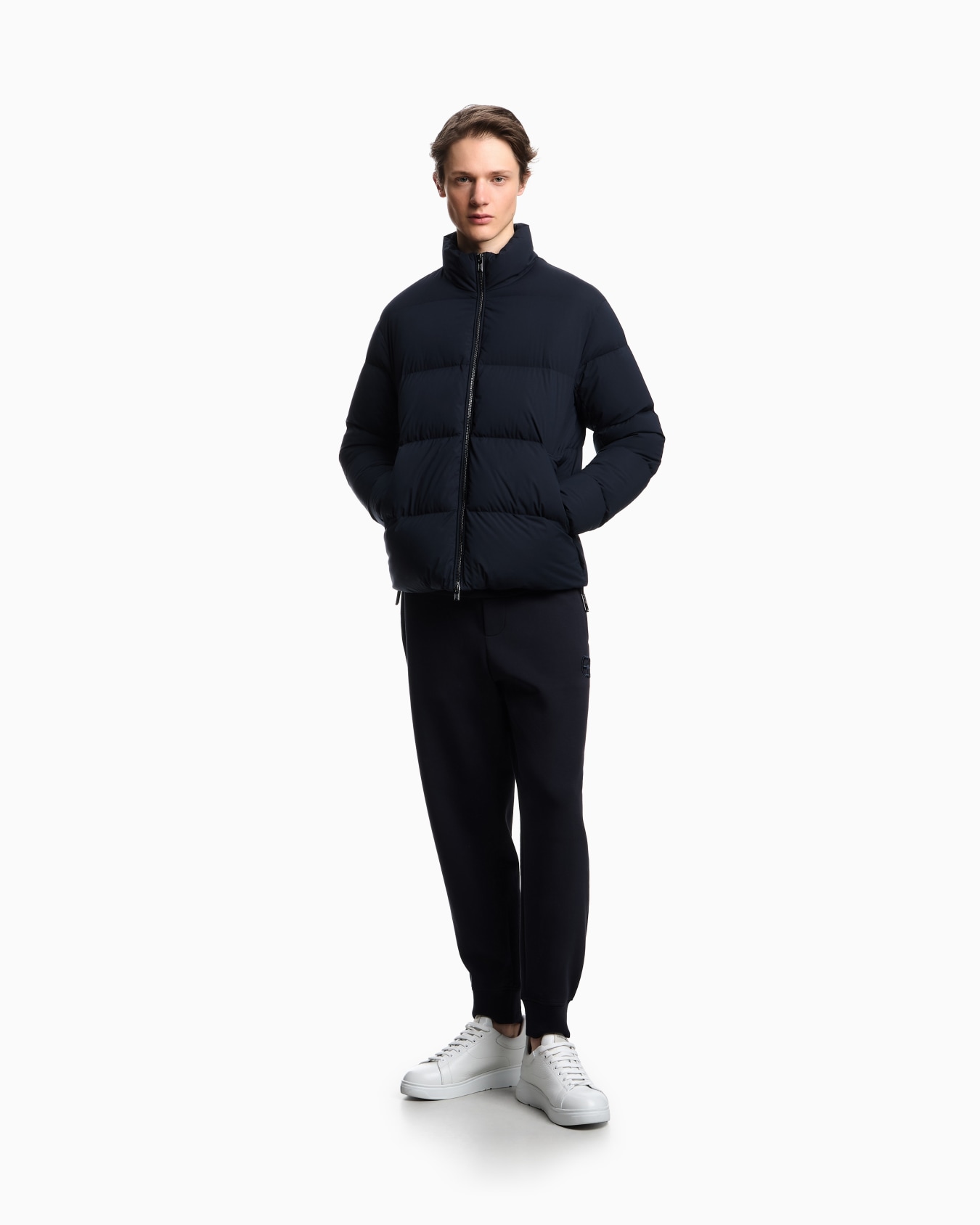 Chaqueta de plumas con cremallera completa de nailon acolchado Diapositiva 1