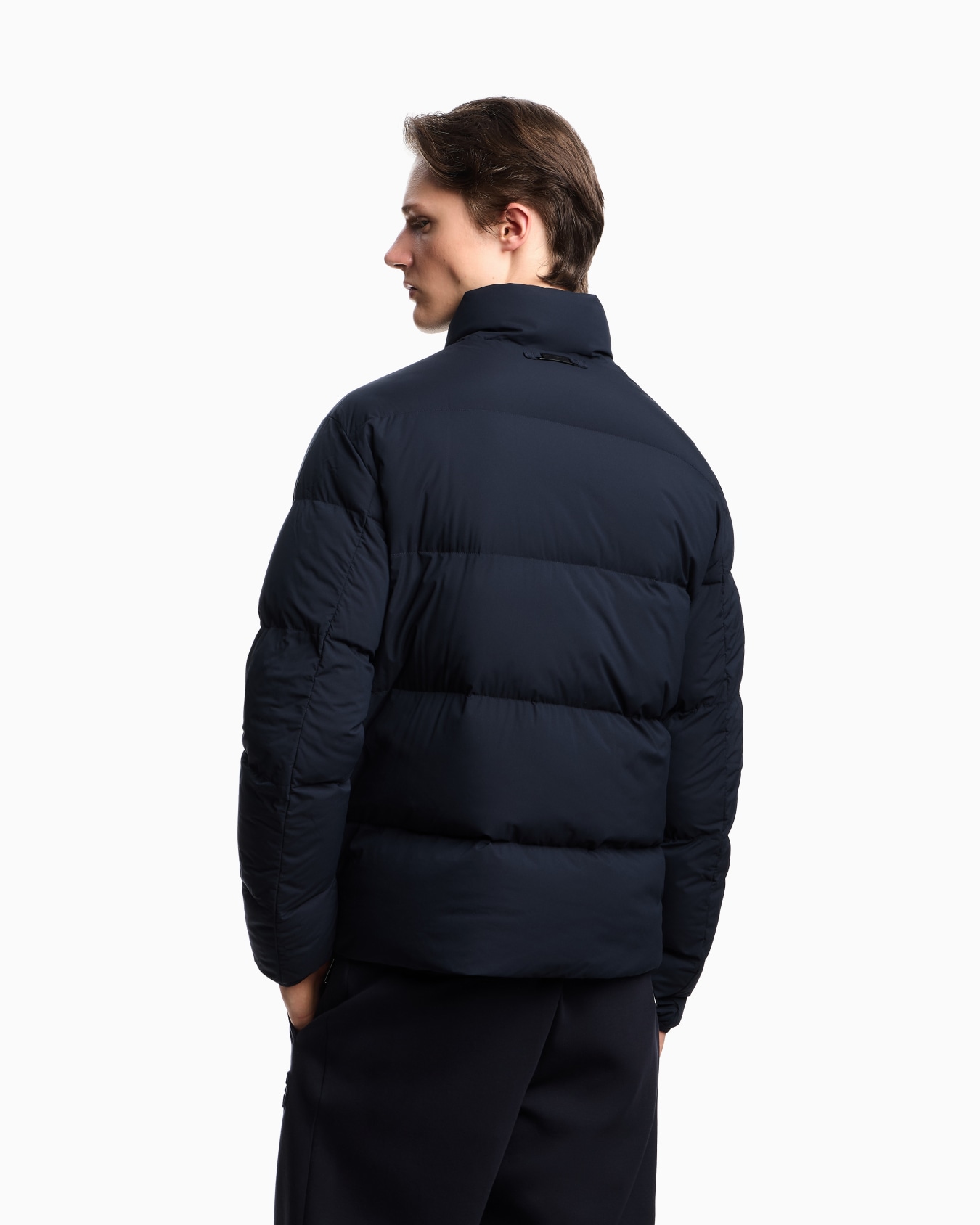 Chaqueta de plumas con cremallera completa de nailon acolchado Diapositiva 2