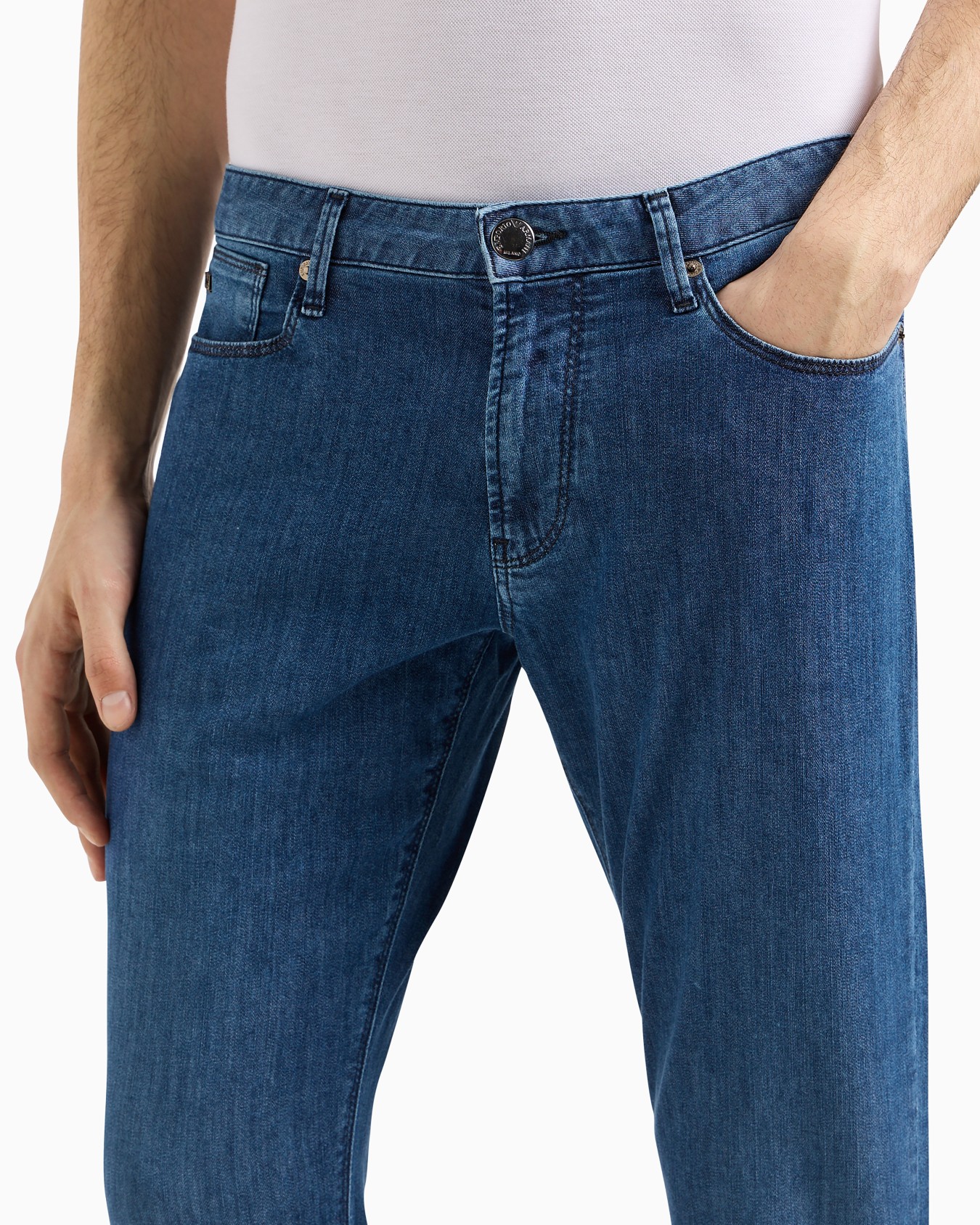 Jeans J06 in Slim Fit aus Denim 8 oz in Used-Wash-Optik Folie 4