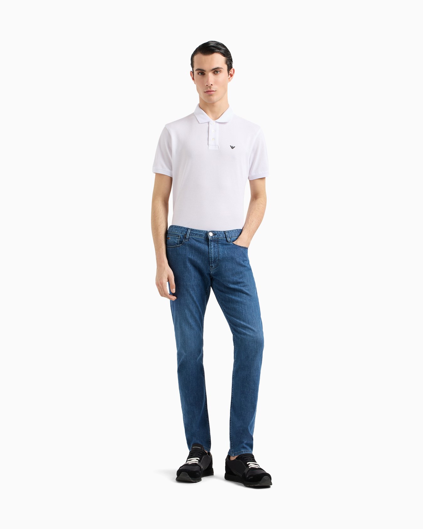 Jeans J06 in Slim Fit aus Denim 8 oz in Used-Wash-Optik Folie 1