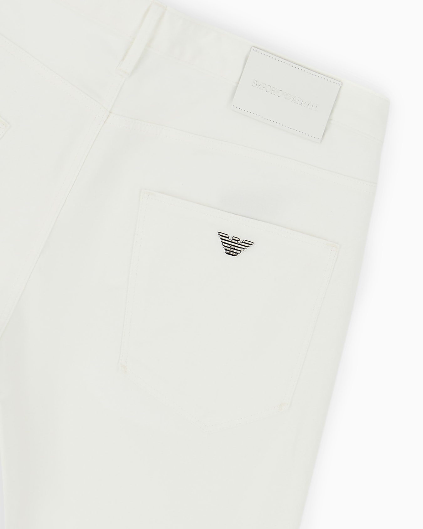 Pantalon coupe slim J06 en gabardine stretch confortable Diapositive 1