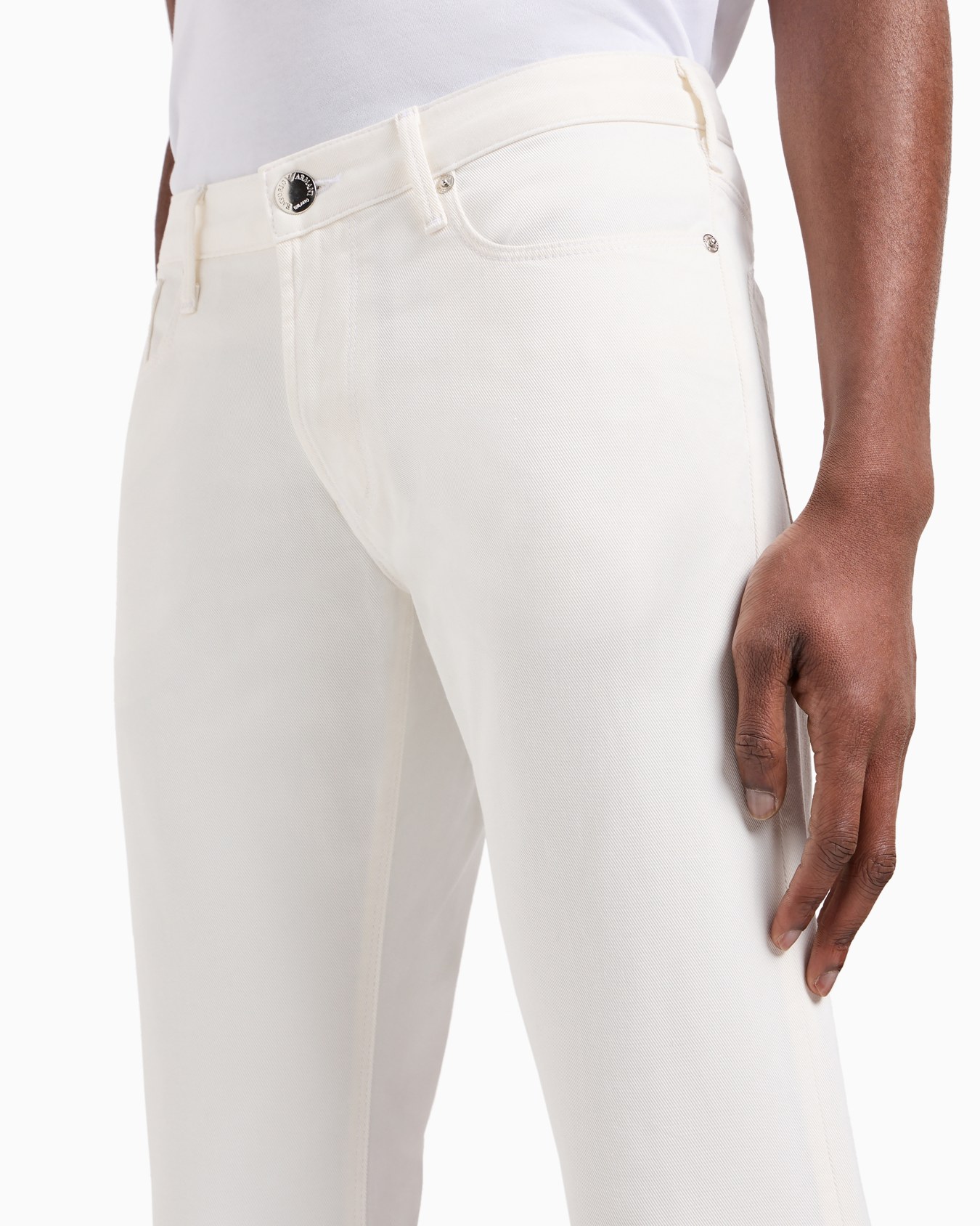 Pantalon J06 coupe slim en sergé stretch Diapositive 4