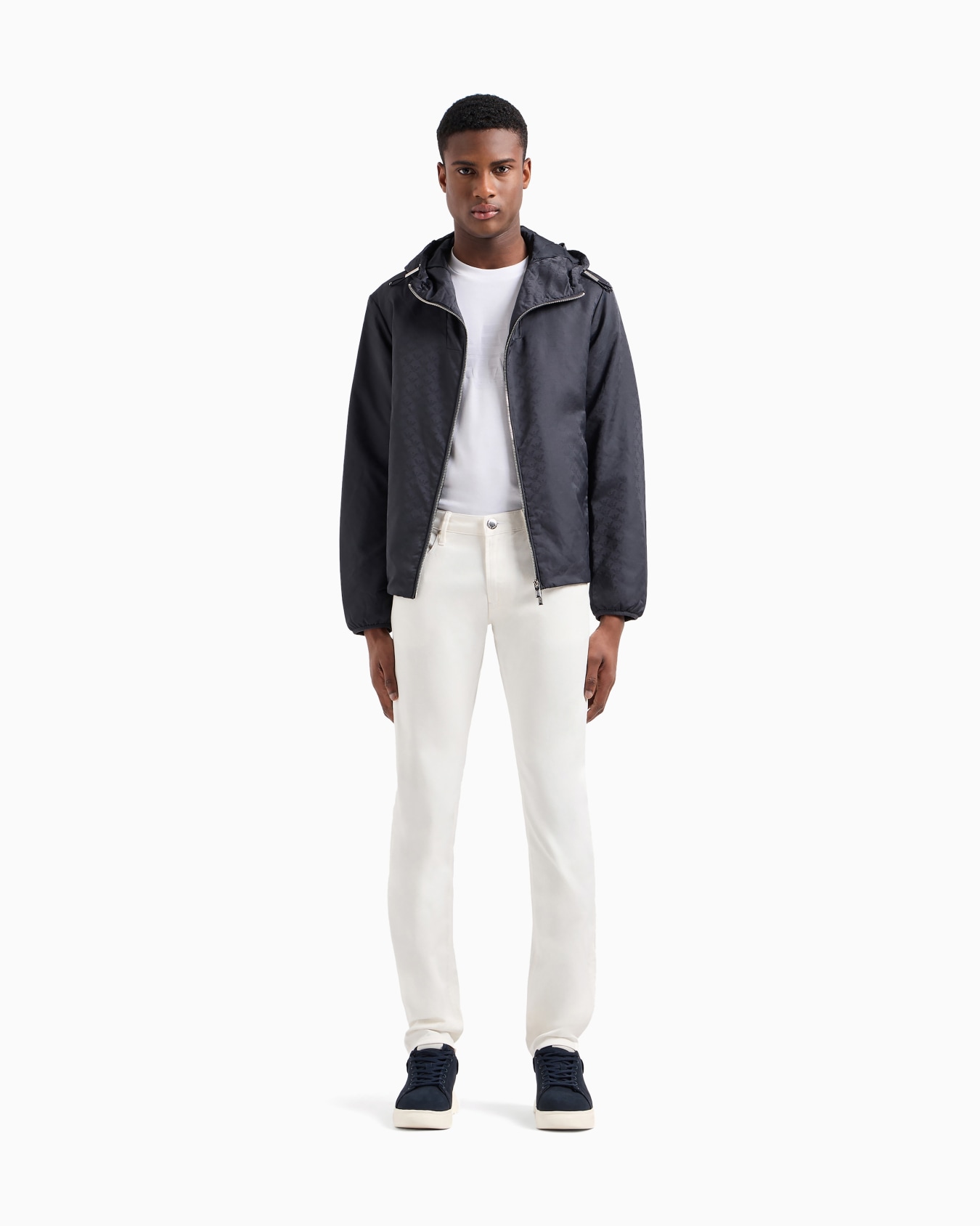 Pantalon J06 coupe slim en sergé stretch Diapositive 1