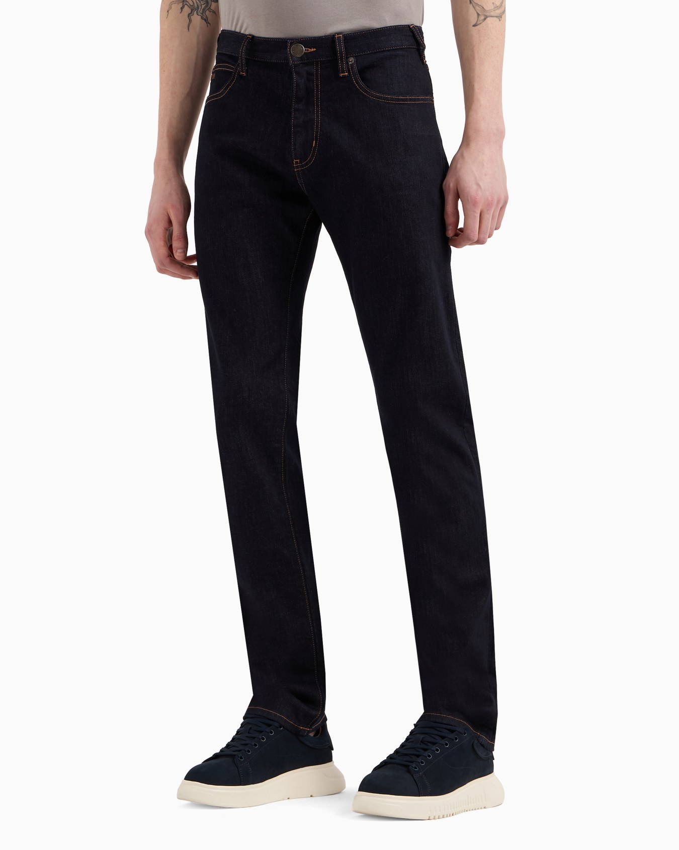 J45 Regular-fit, washed twill 11.5 oz comfort-denim jeans Slide 3