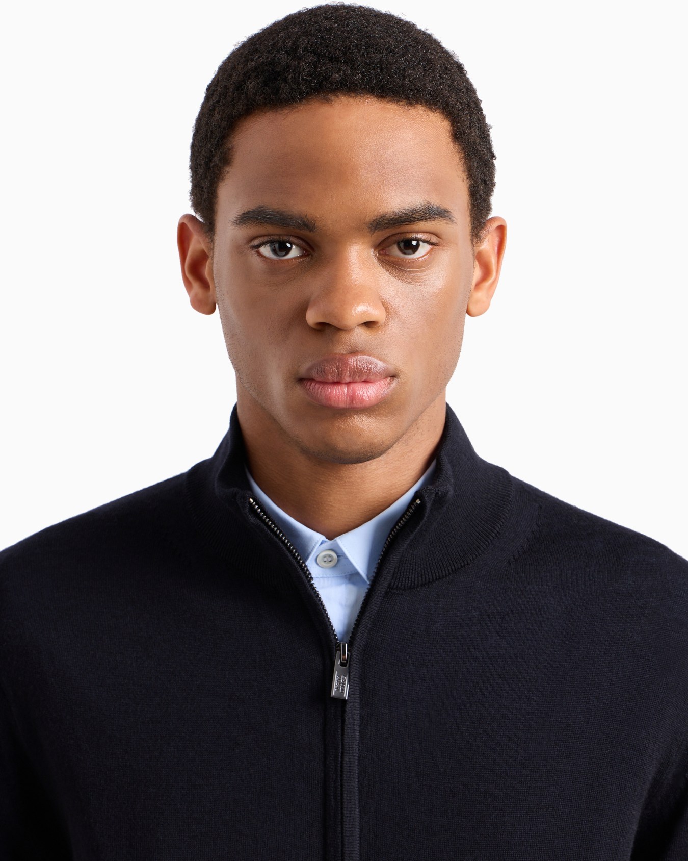 Cardigan entièrement zippé en laine vierge Diapositive 4