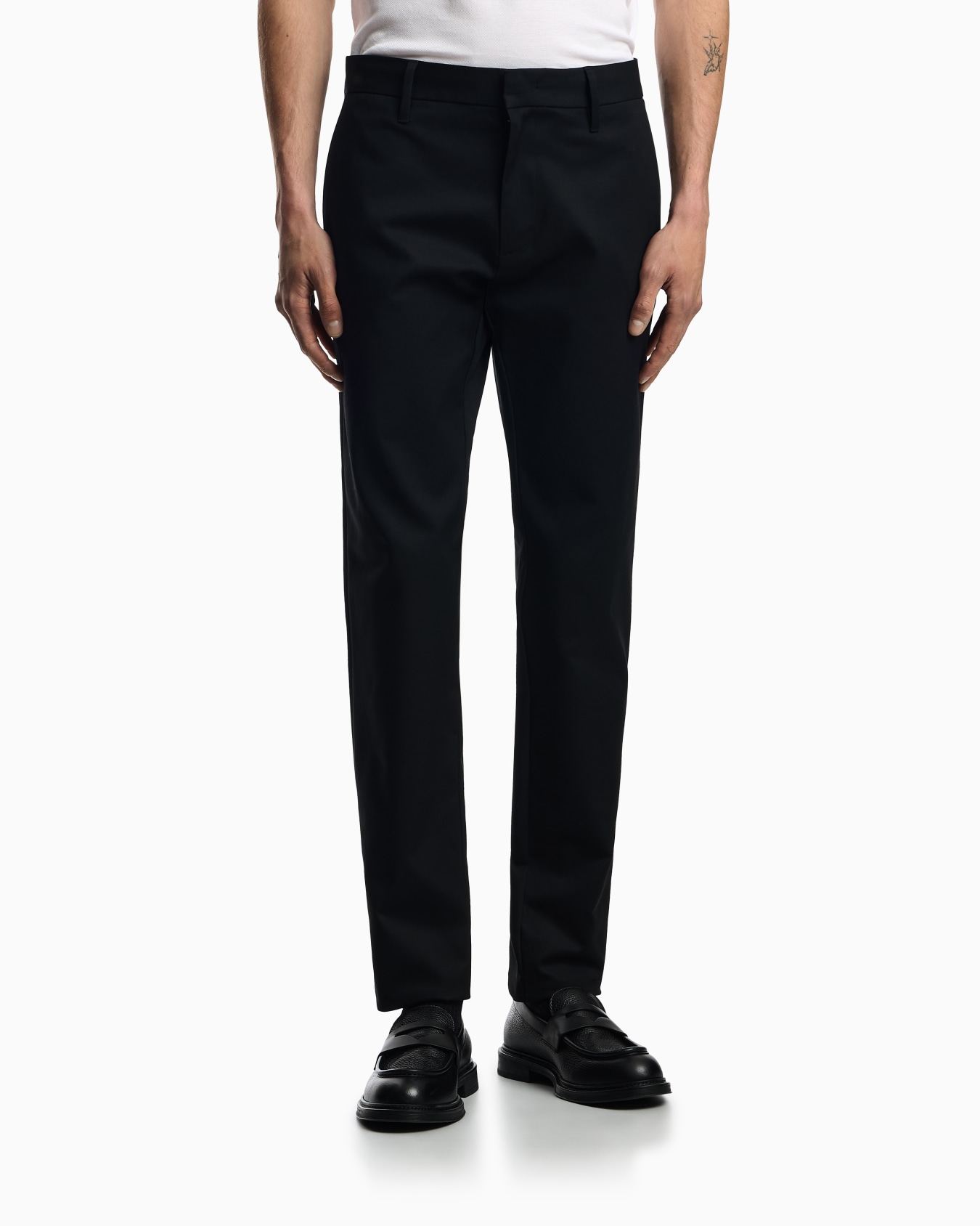 Comfort-gabardine chinos Slide 3