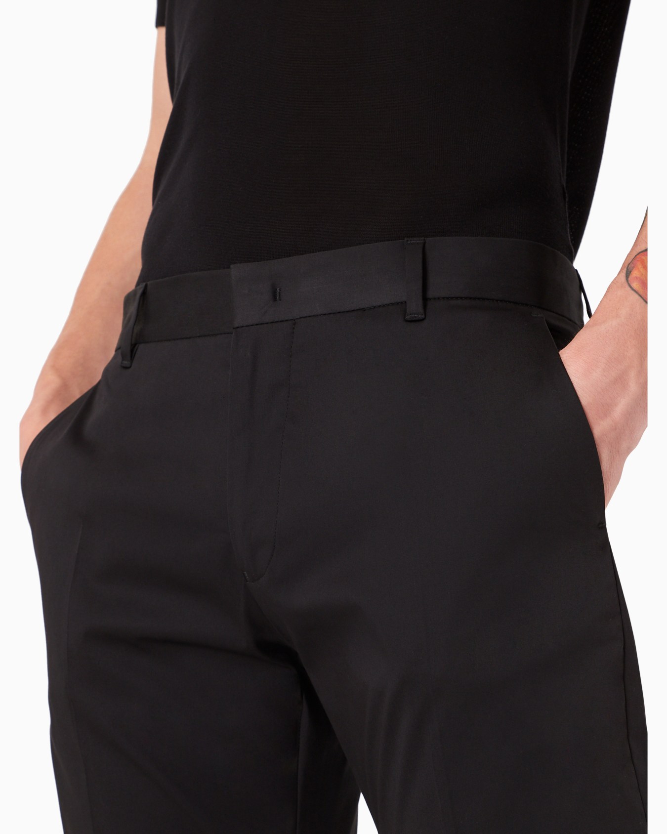 Stretch-cotton chinos Slide 5