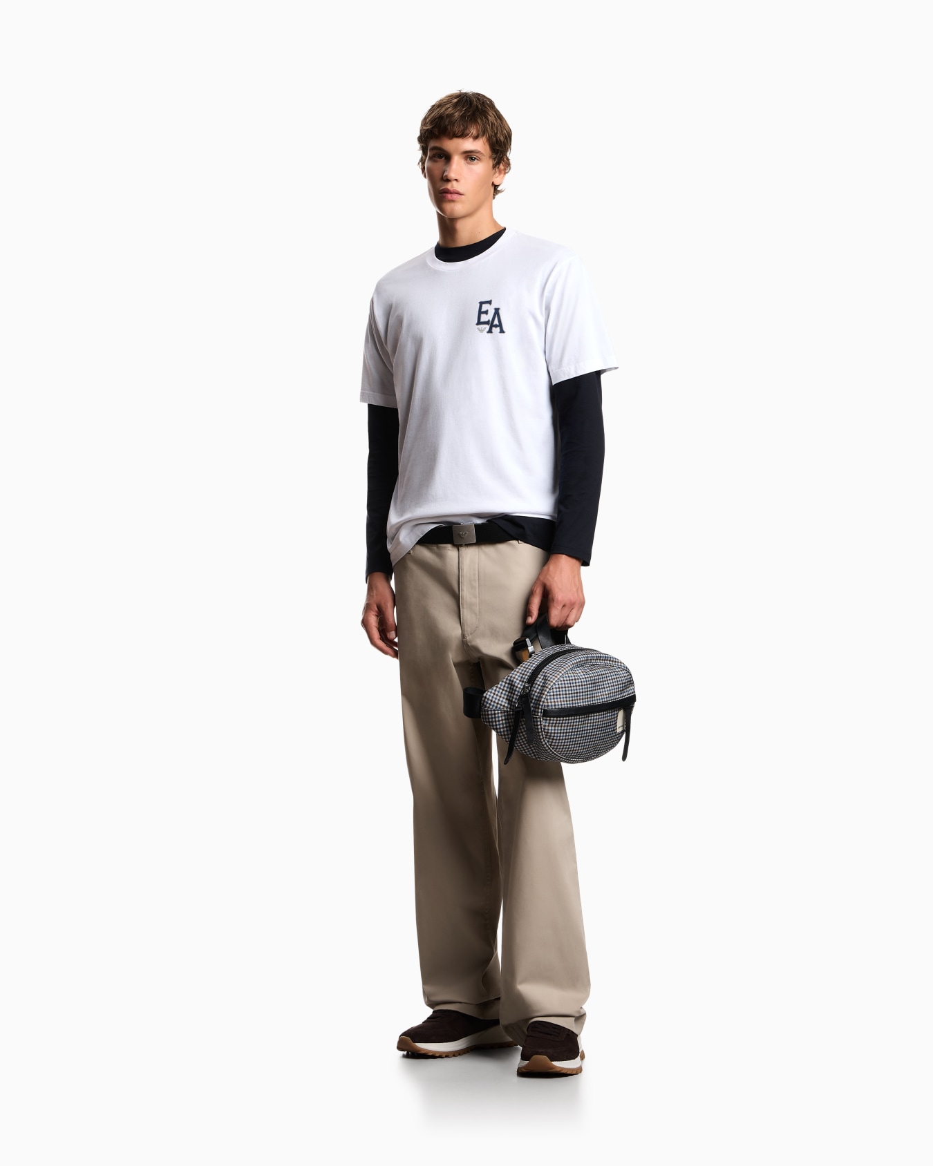 Pantalones modelo chino en gabardina orgánica ASV Diapositiva 1