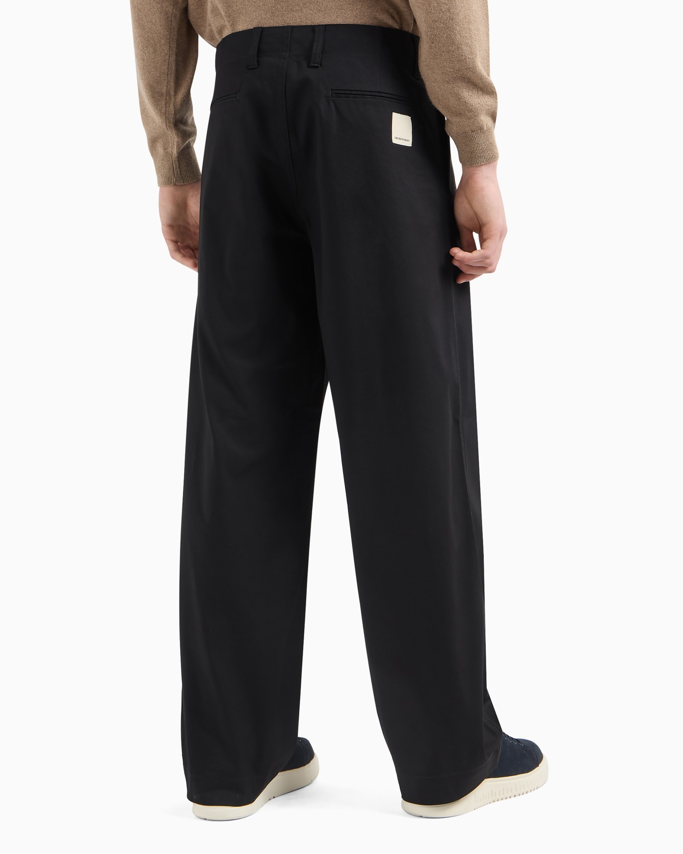 ASV organic gabardine chinos Slide 2