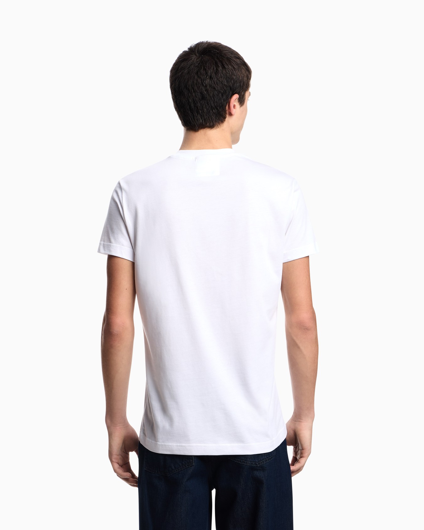 Camiseta de punto supima con microparche de logotipo Diapositiva 2