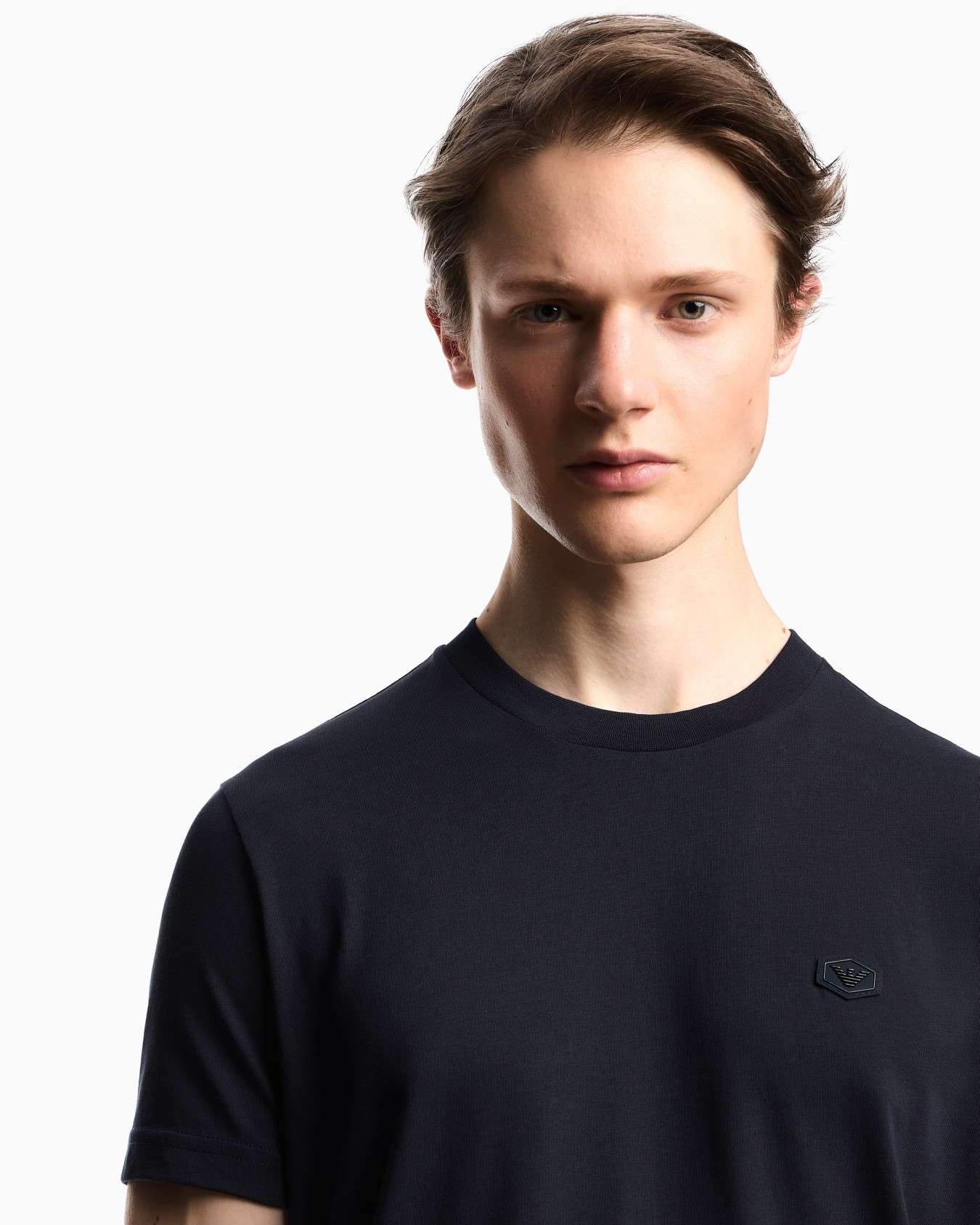 Supima jersey T-shirt with micro logo patch Slide 4
