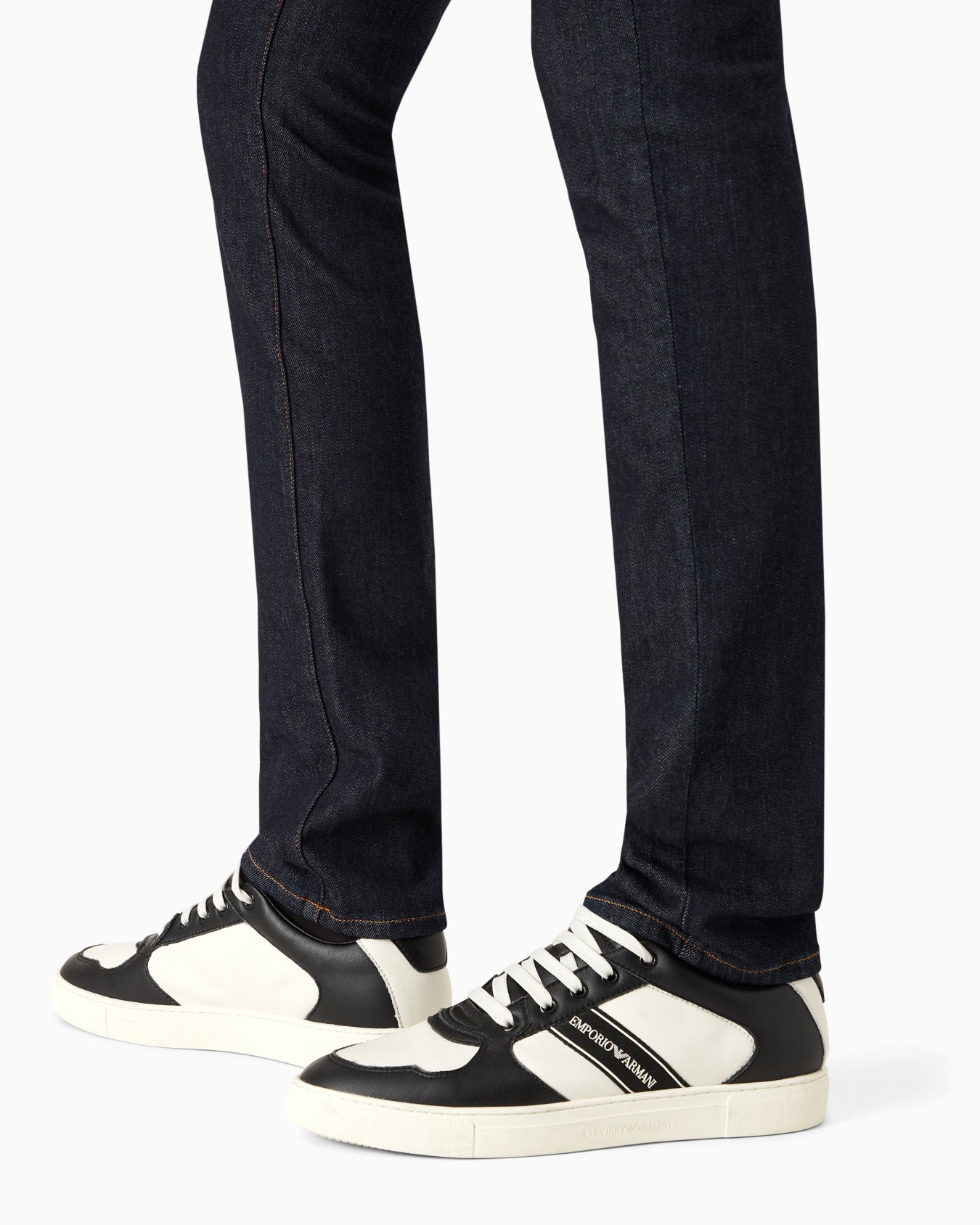 J18 high-rise skinny-leg jeans in comfort mercerised denim Slide 5