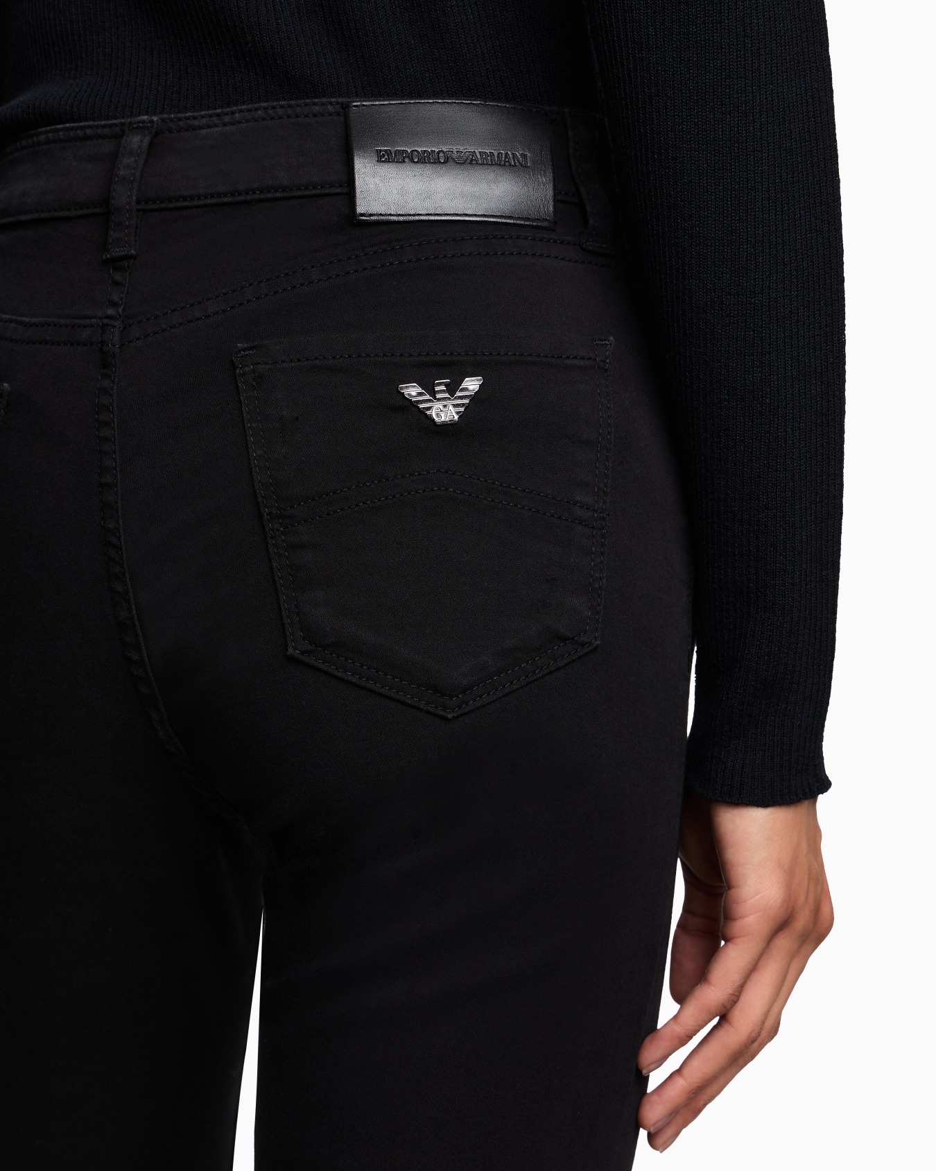 Jeans J20 mit hohem Bund und sehr schmalem Bein aus Stretch-Denim Folie 4