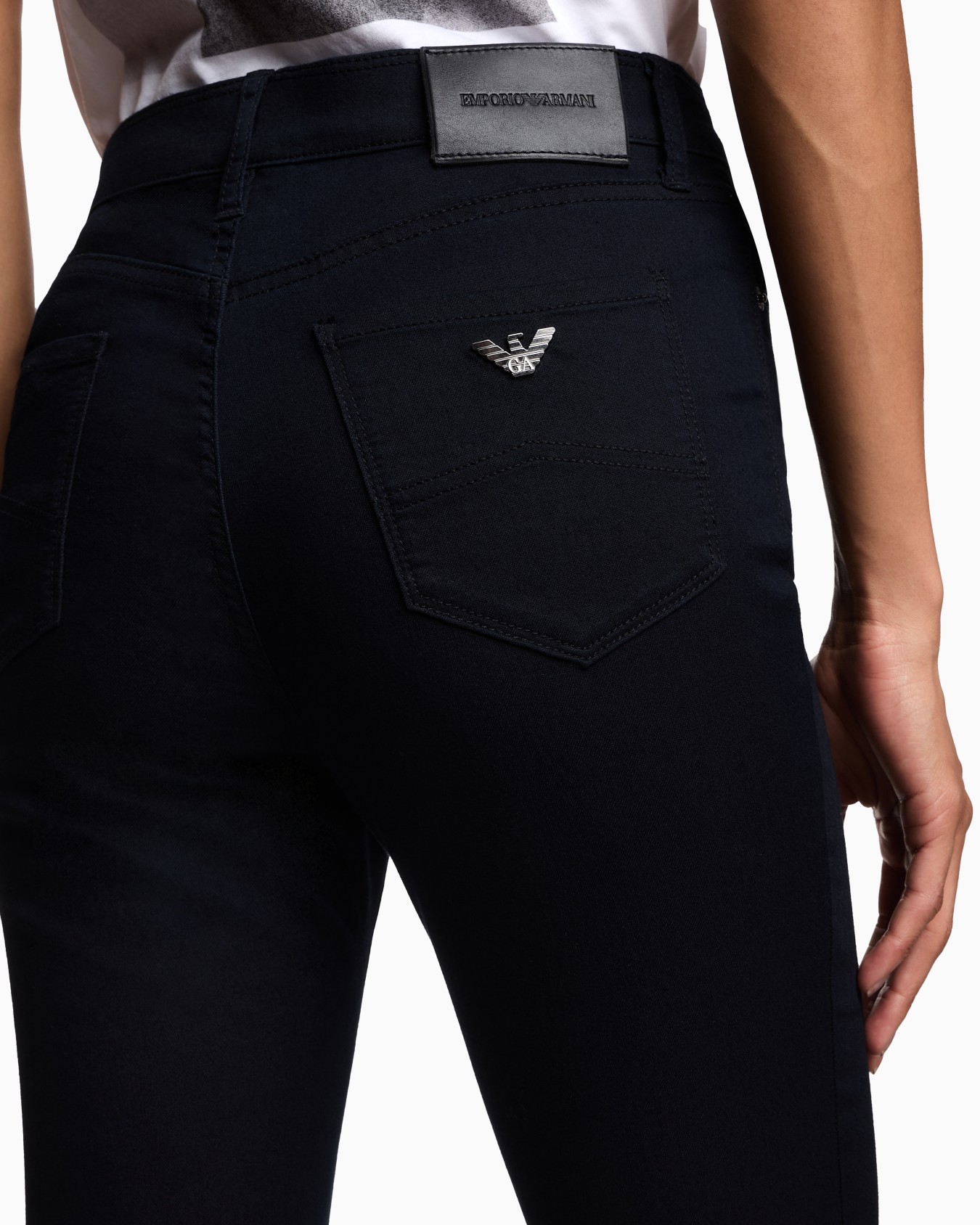 J20 high-waisted super-skinny leg jeans in stretch denim Slide 4
