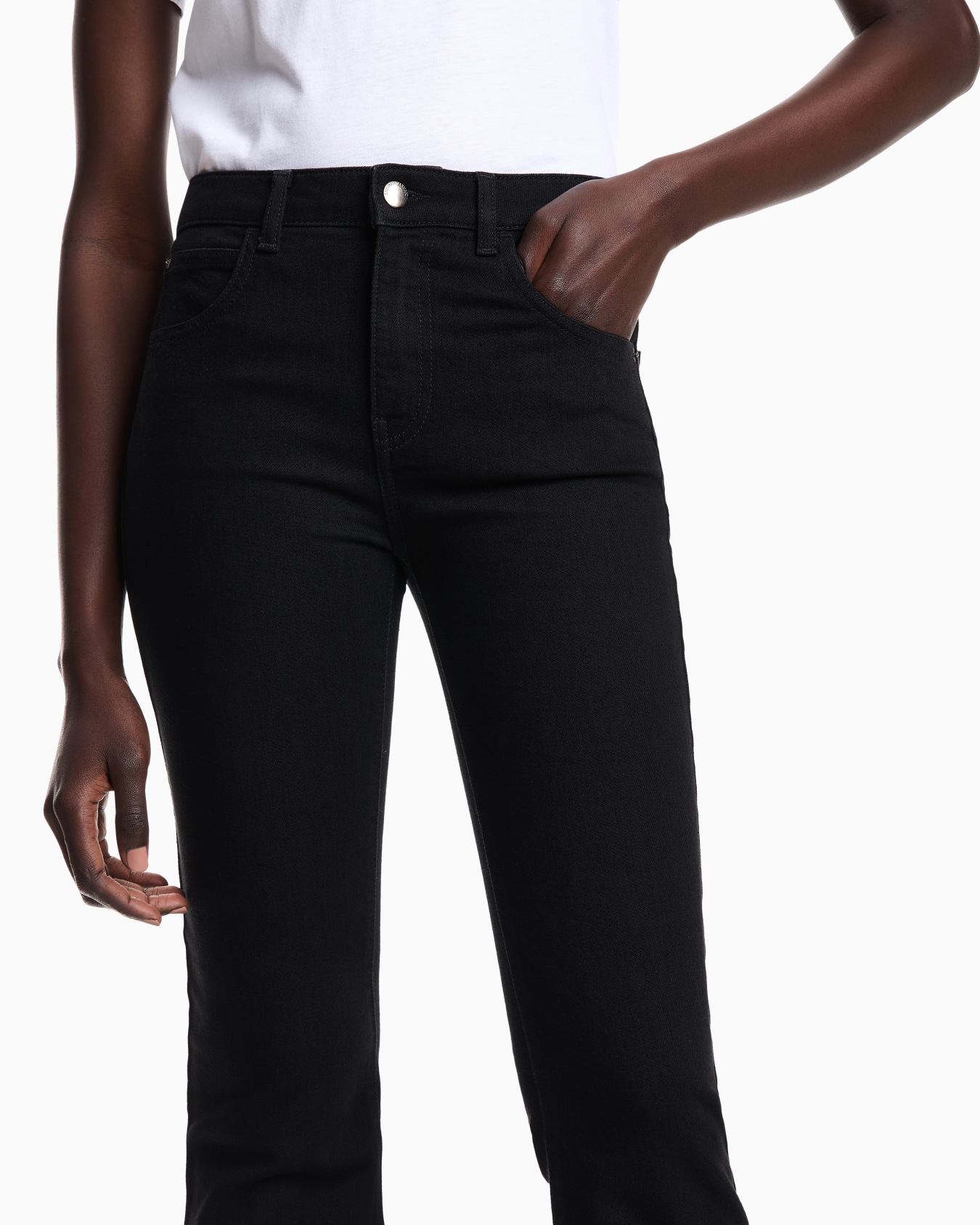 Jeans J47 vita medio alta e gamba svasata in comfort denim Slide 4