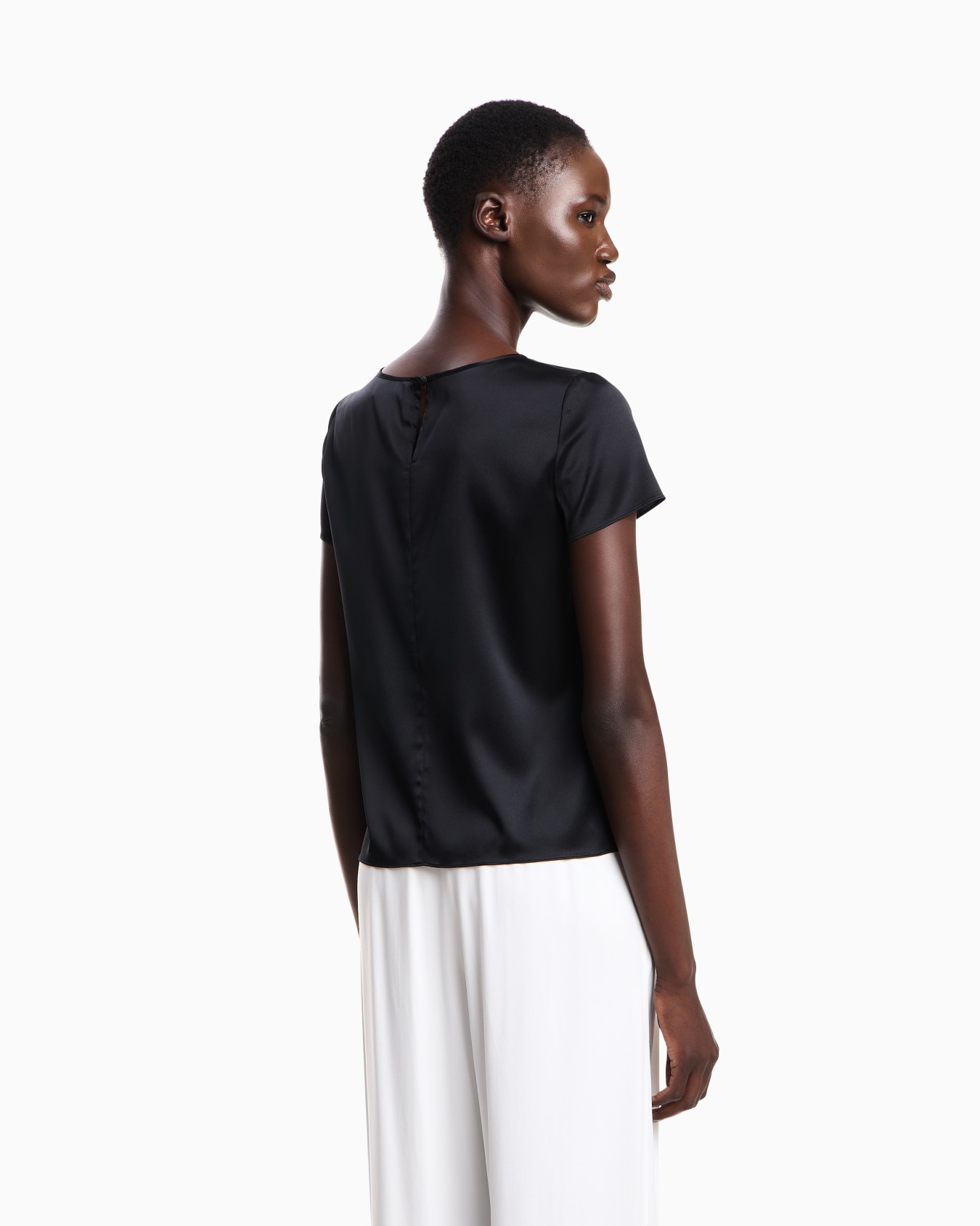 Short-sleeved silk satin blouse Slide 2