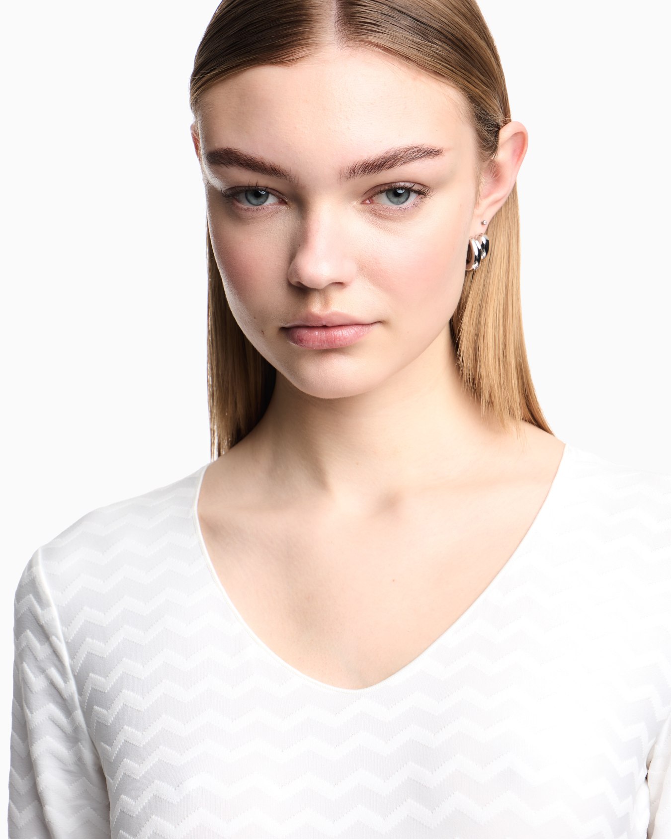 Two-way stretch jacquard motif nylon-jersey V-neck jumper Slide 6