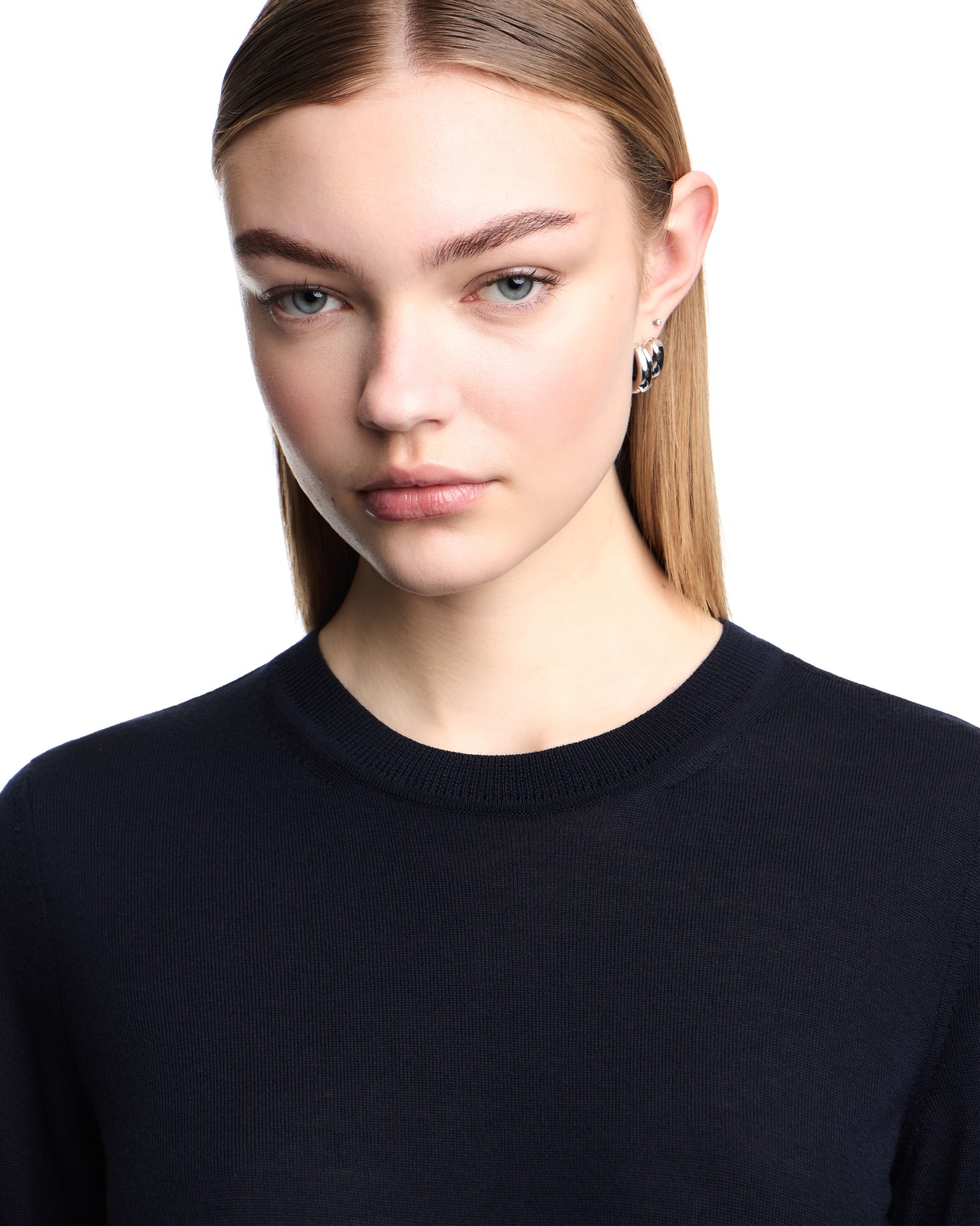 Crew-neck jumper in pure virgin wool Slide 6