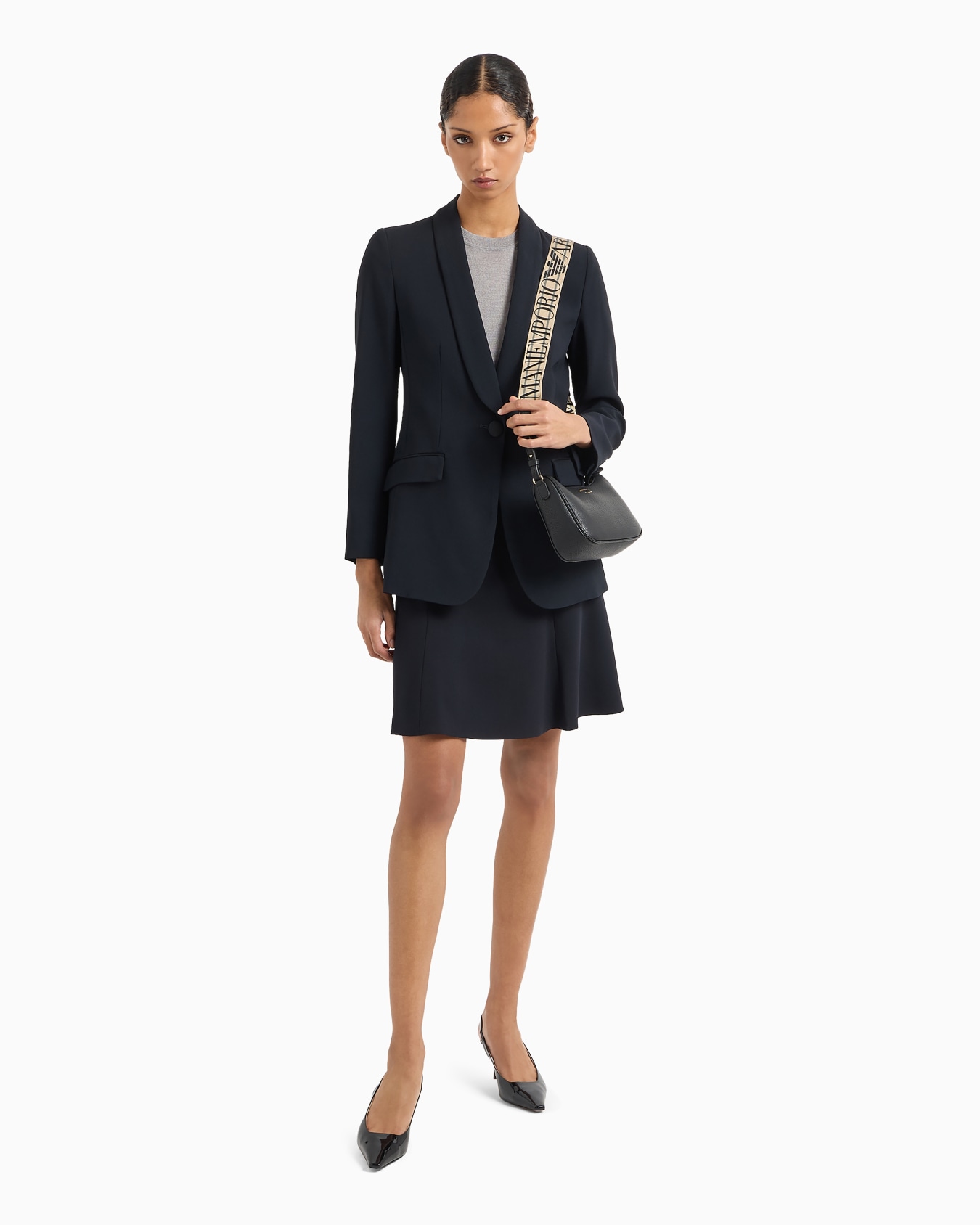Short-sleeved jumper in plain-knit pure virgin wool Slide 3