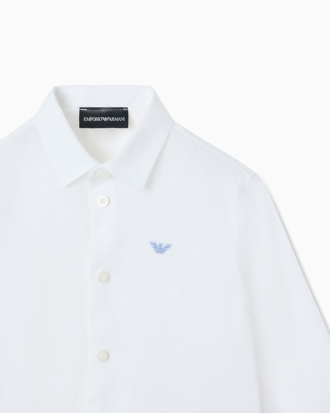 Linen shirt with eagle embroidery Slide 1