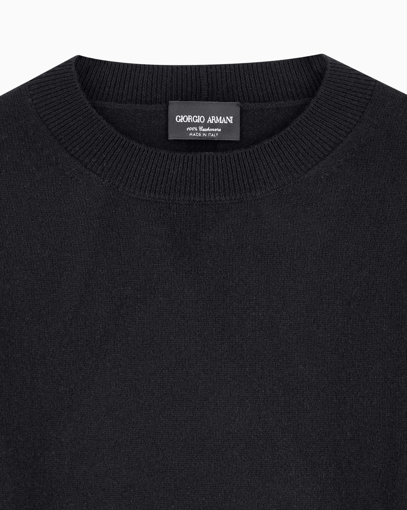 Cashmere sweater with ribbed profiles Slide 4