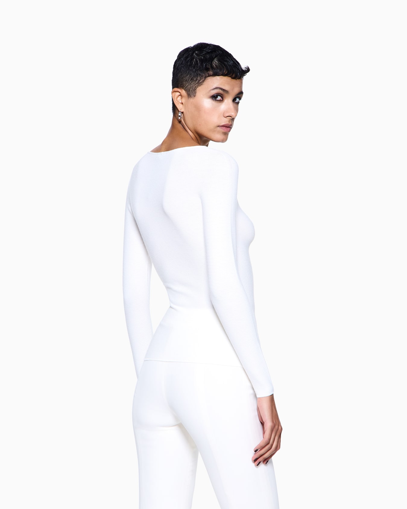 Links-stitch viscose long-sleeved jumper Slide 2
