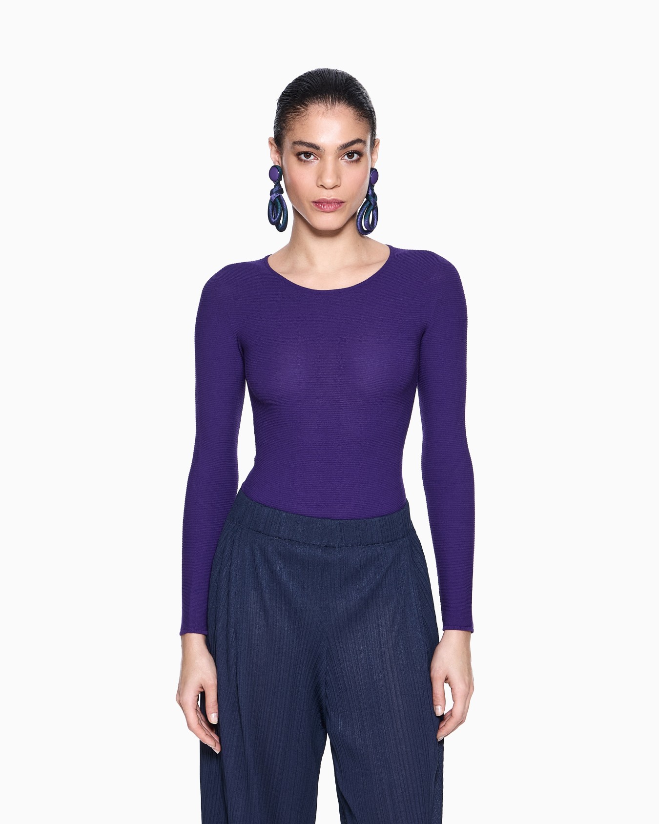 Links-stitch viscose long-sleeved jumper Slide 3