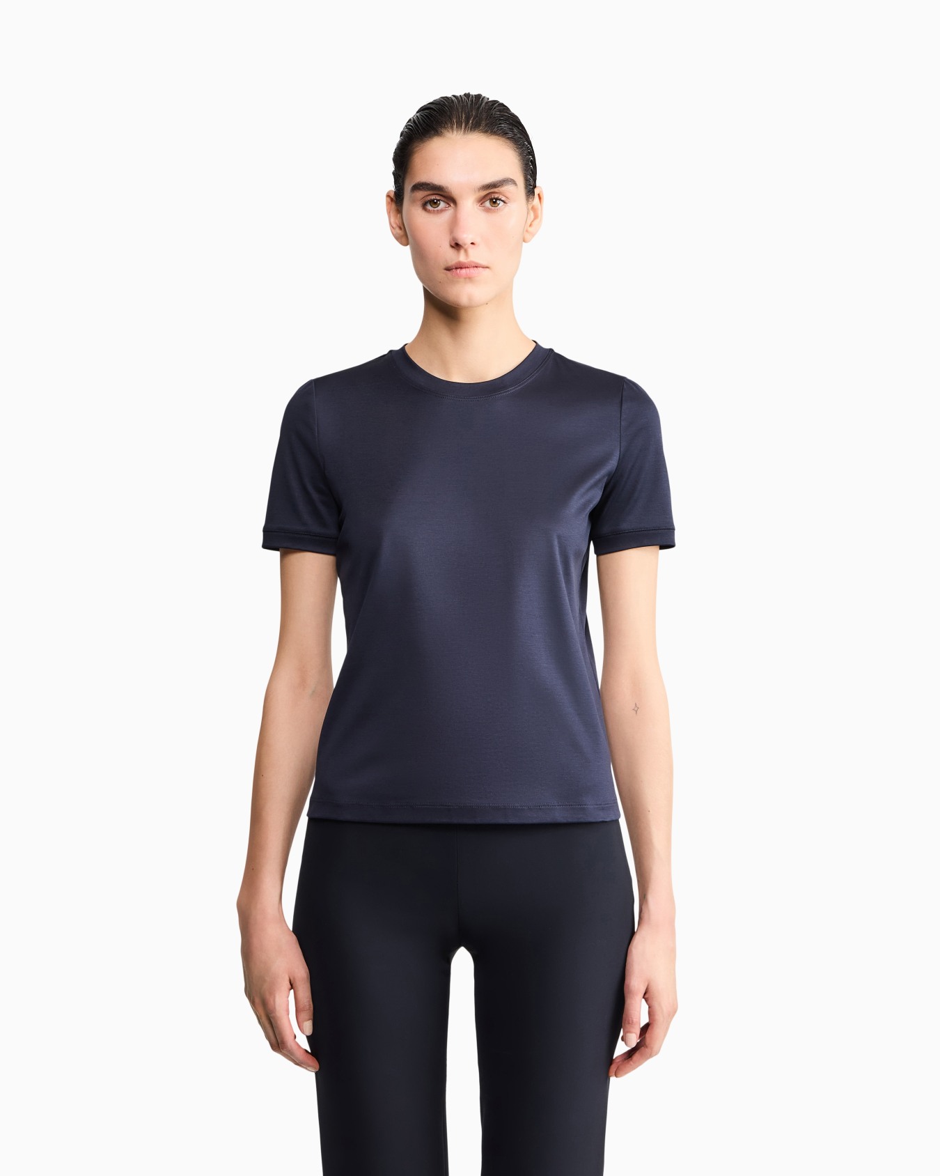 Crew neck T-shirt in pure cotton Slide 3