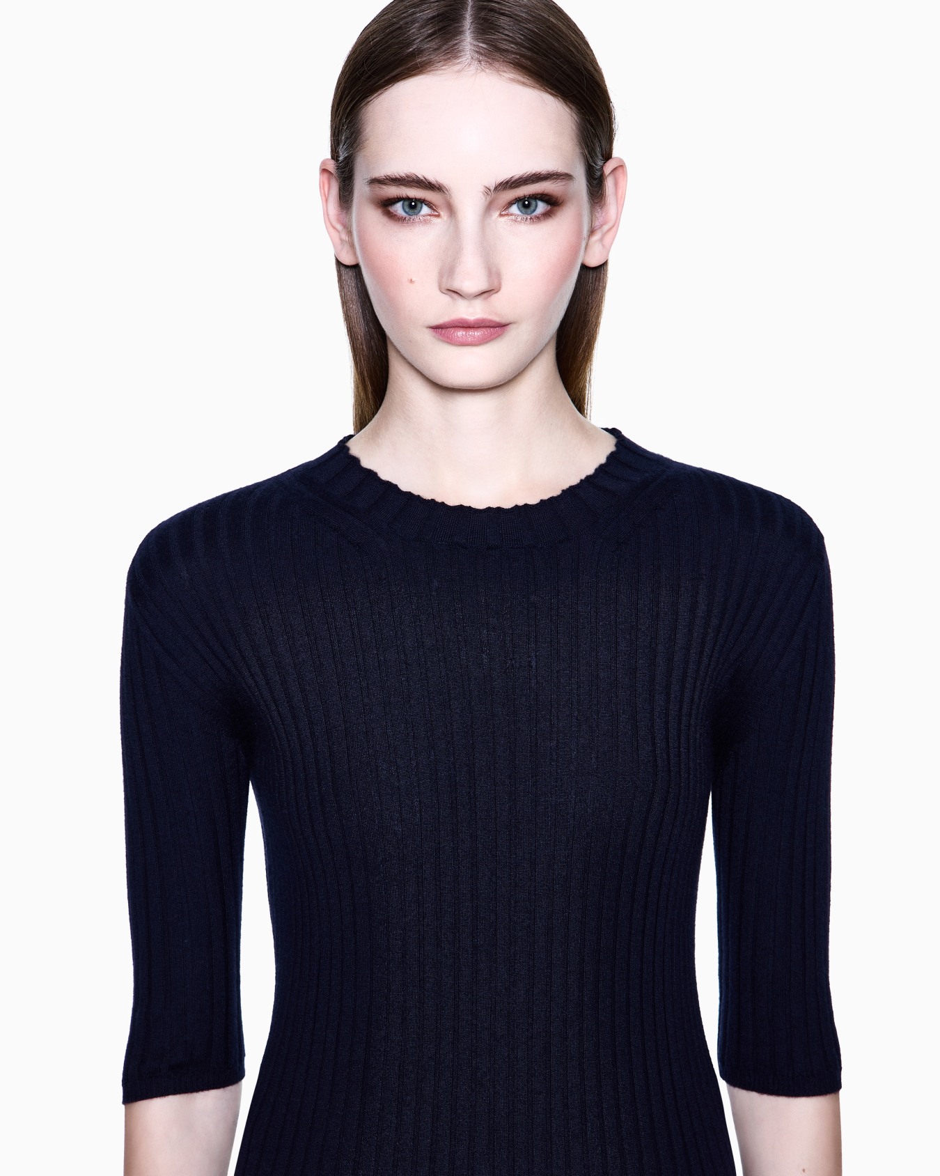 Pullover mit Rundhalsausschnitt aus reinem Kaschmir in Rippenstrick Folie 4