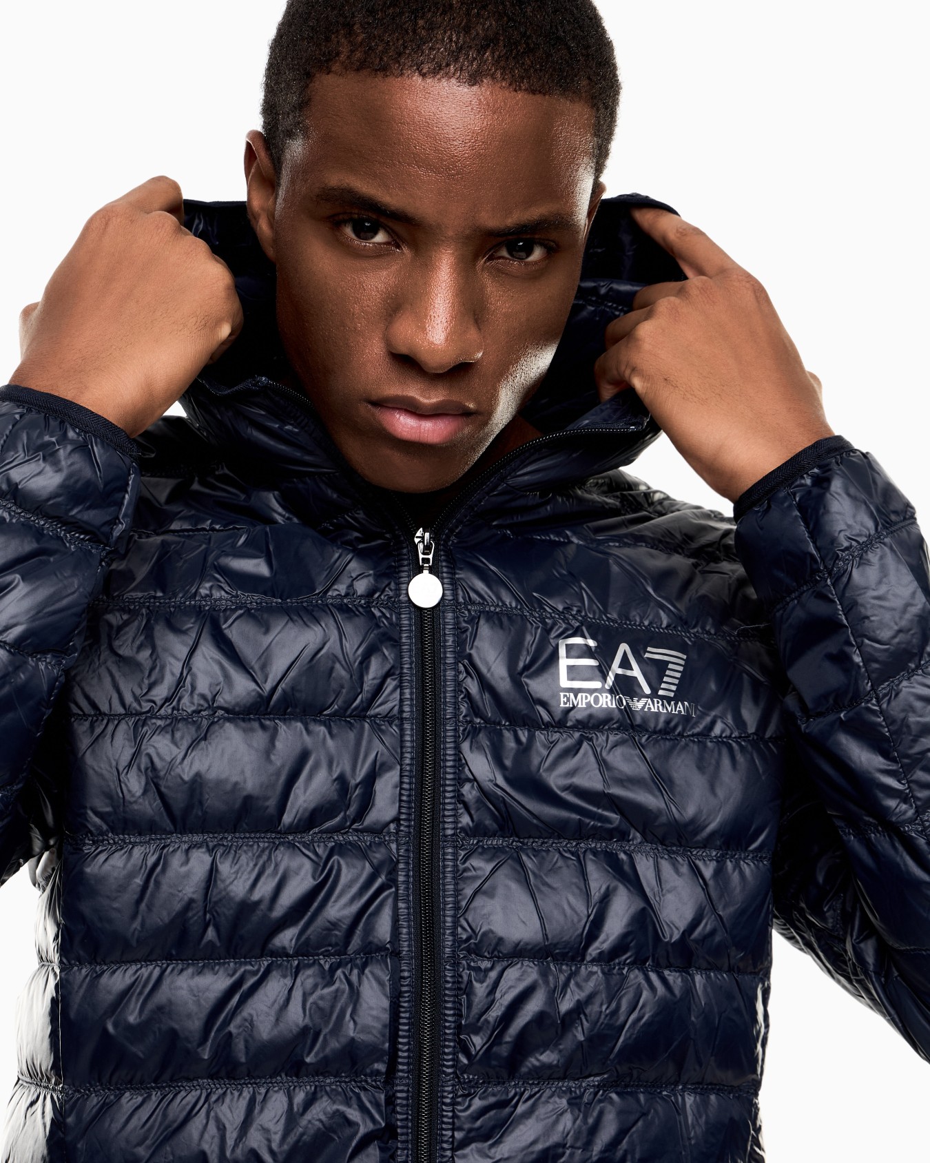 Packable hooded Core Identity puffer jacket Slide 4