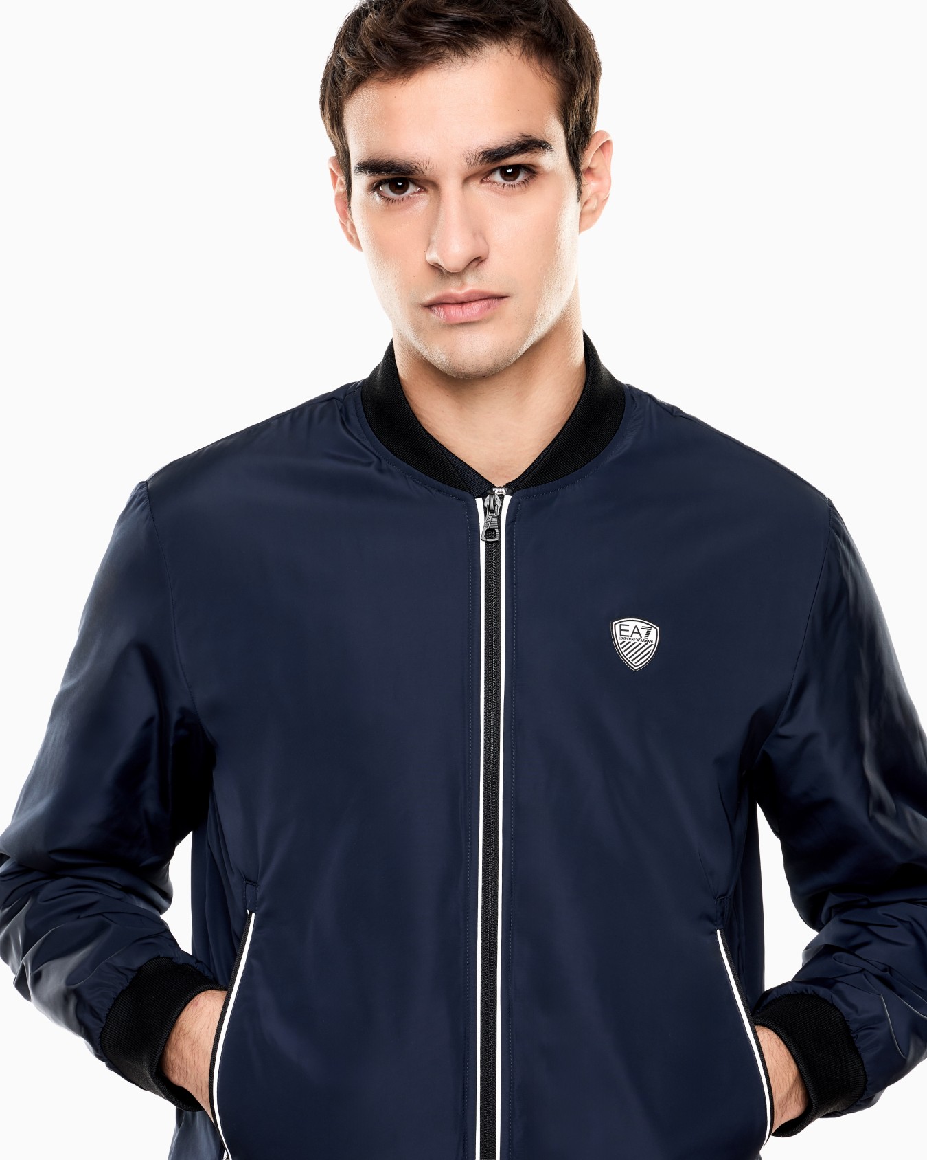 Bomber de nailon Premium Shield Diapositiva 4