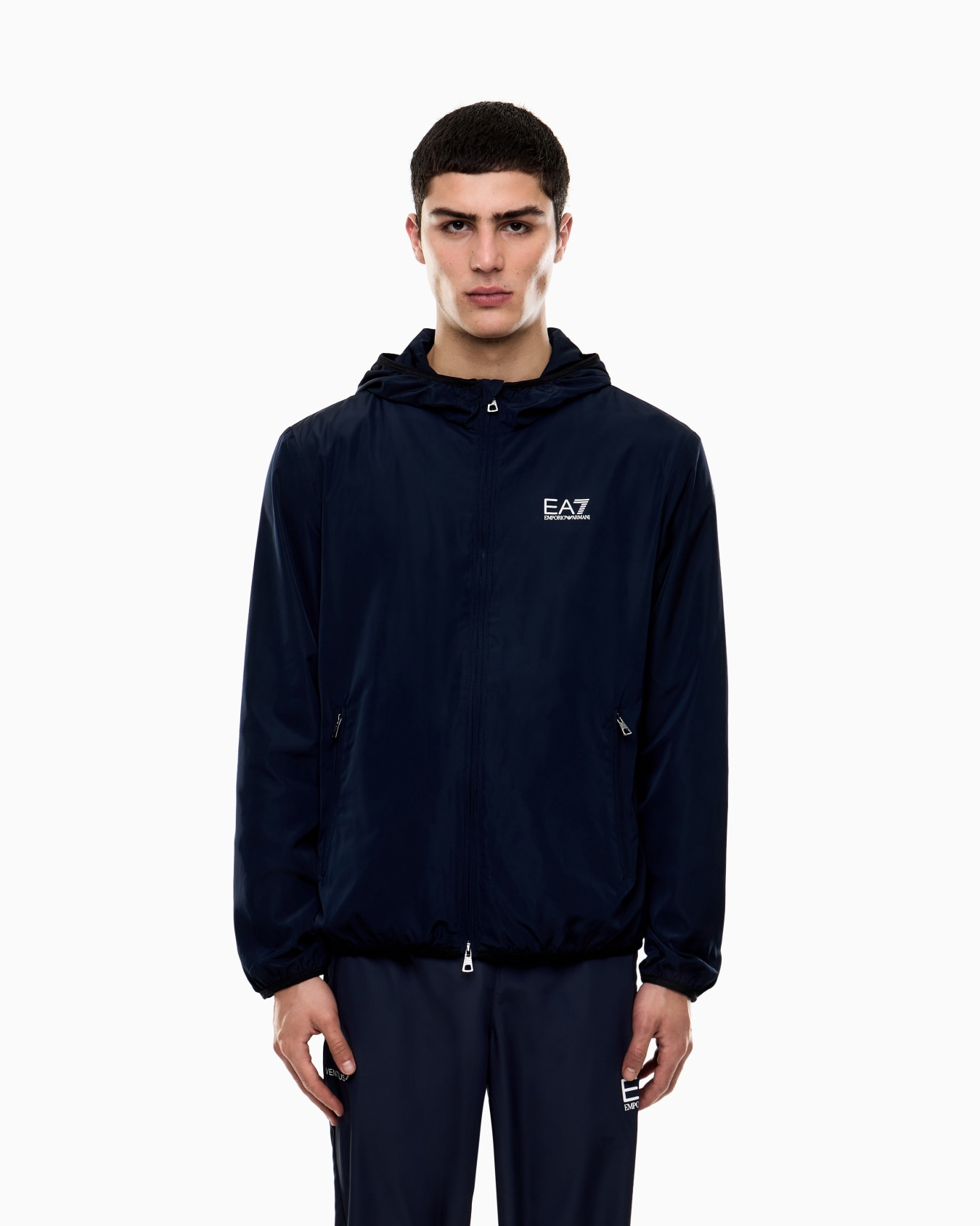 ASV Bomberjacke Core Identity mit Kapuze aus Funktionsgewebe Folie 3