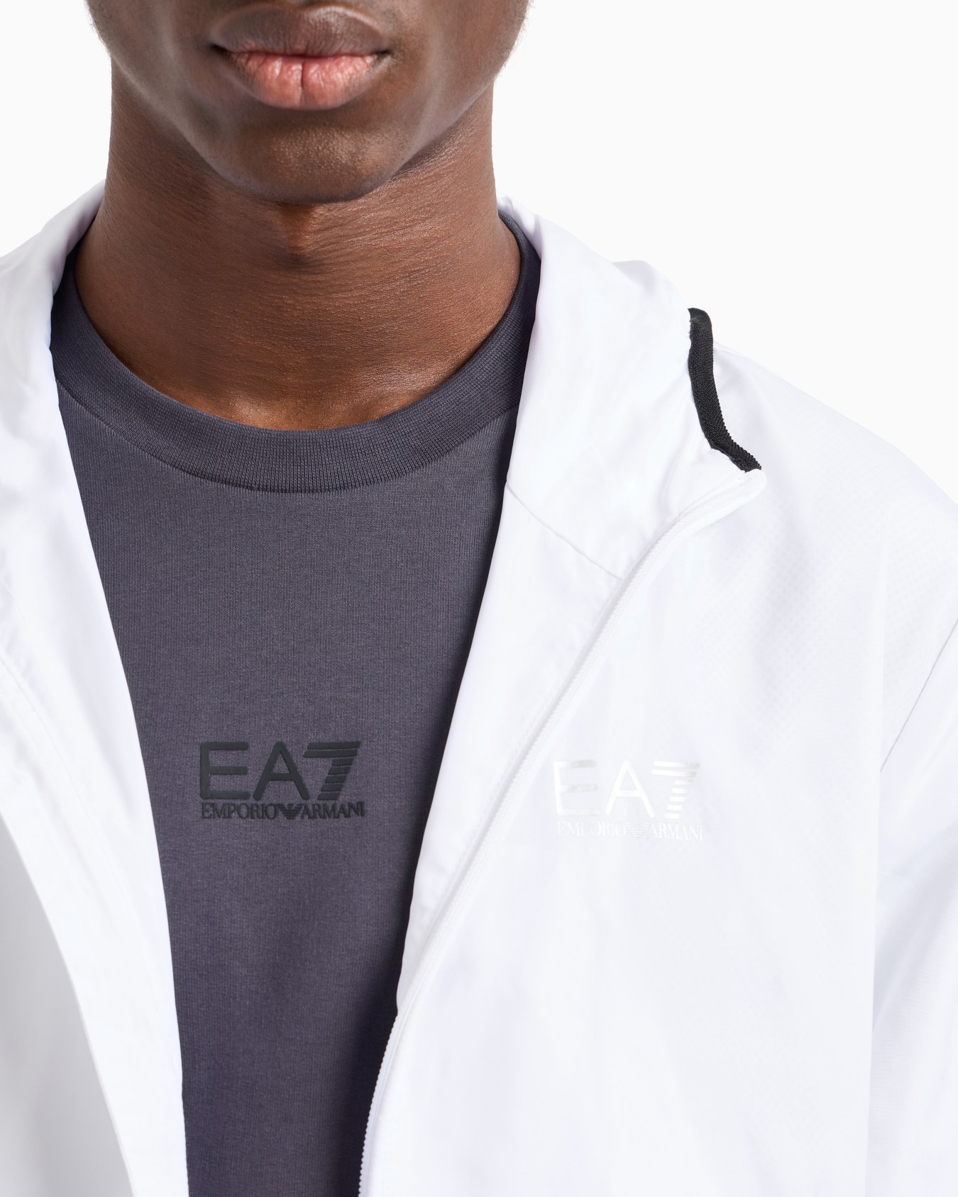 Core Identity cotton crew-neck sweatshirt Slide 4