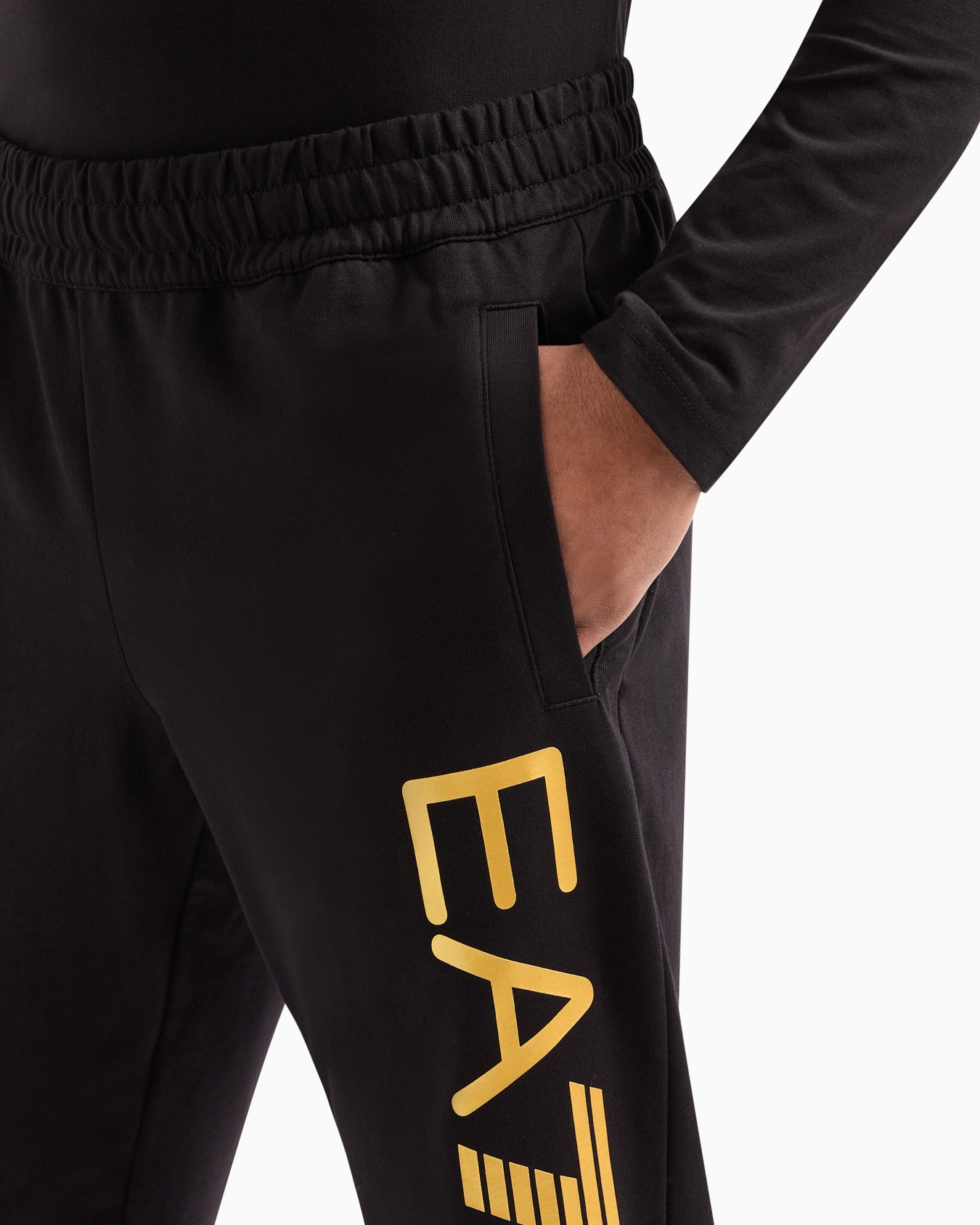 Sweatpants Slide 4