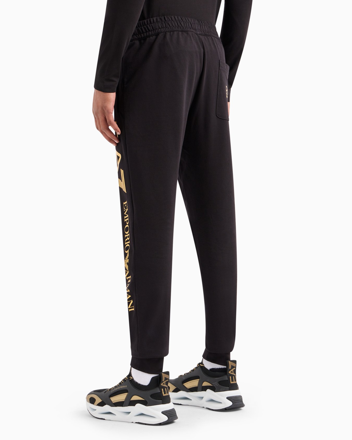 Sweatpants Slide 2