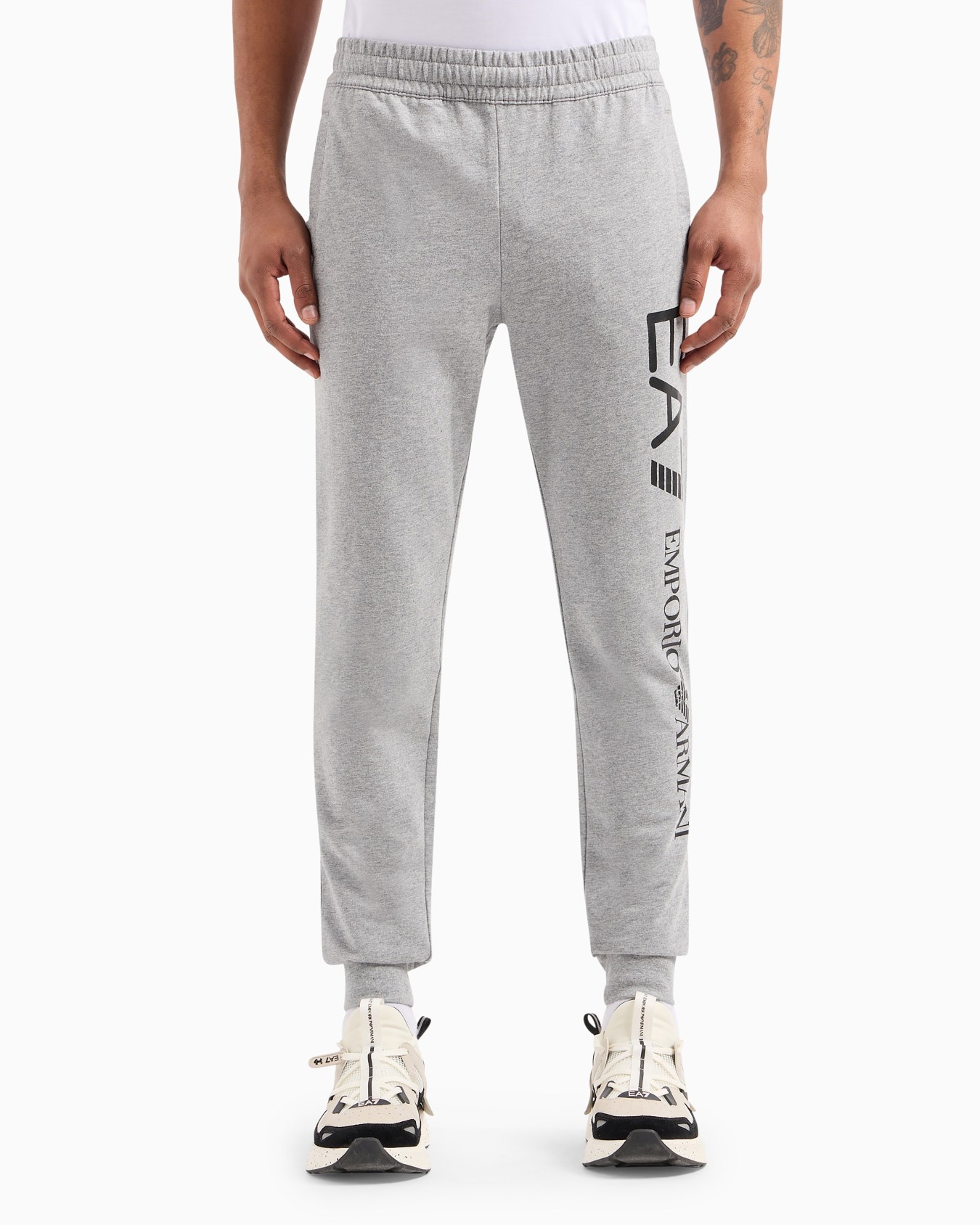 Pantalones de chándal Diapositiva 1