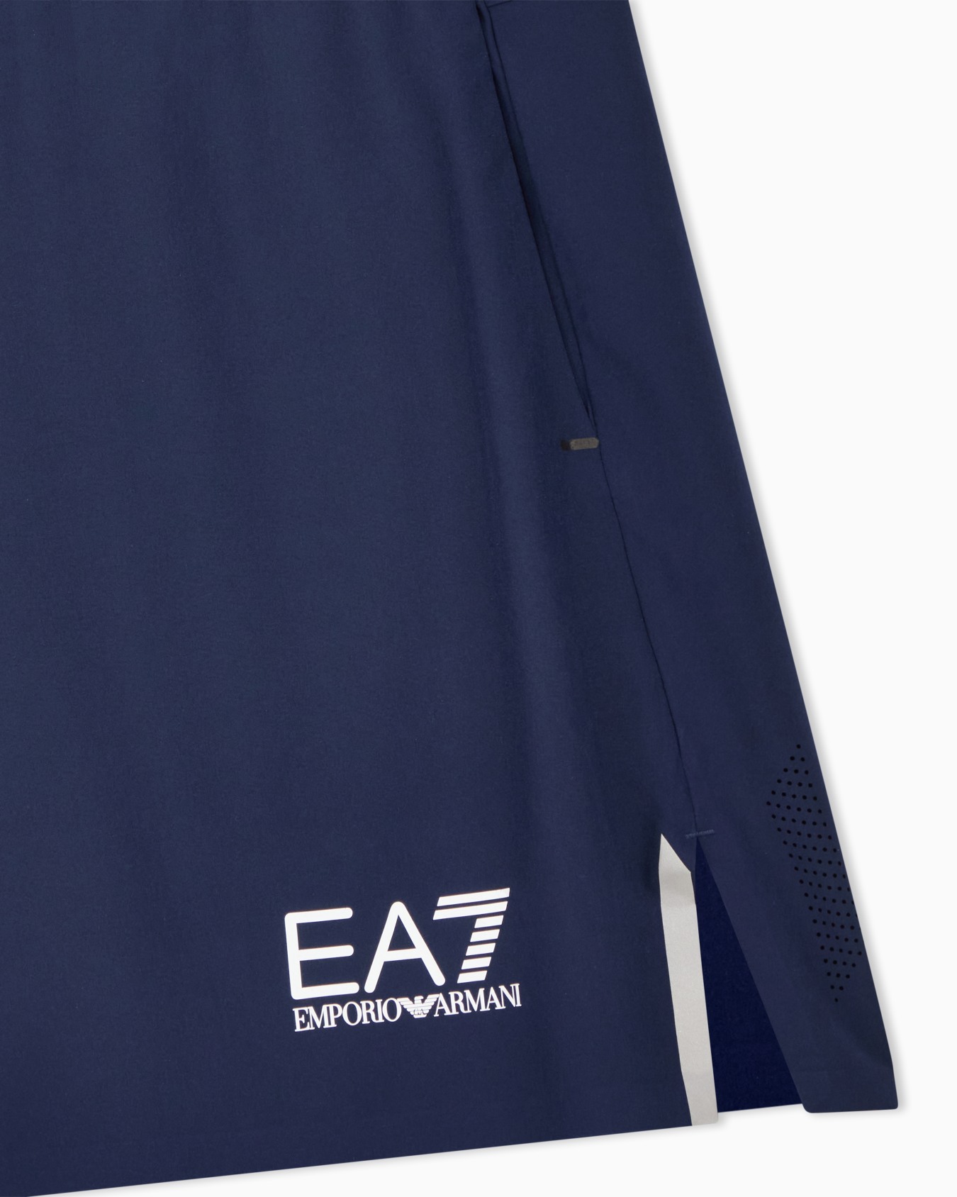 Tennis Pro shorts in VENTUS7 technical fabric Slide 4