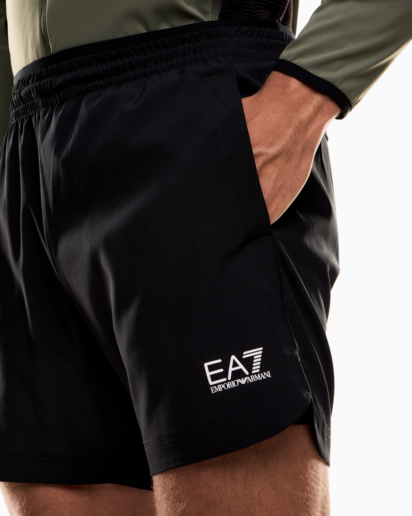 Short Dynamic Athlete en tissu technique VIGOR7 Diapositive 4