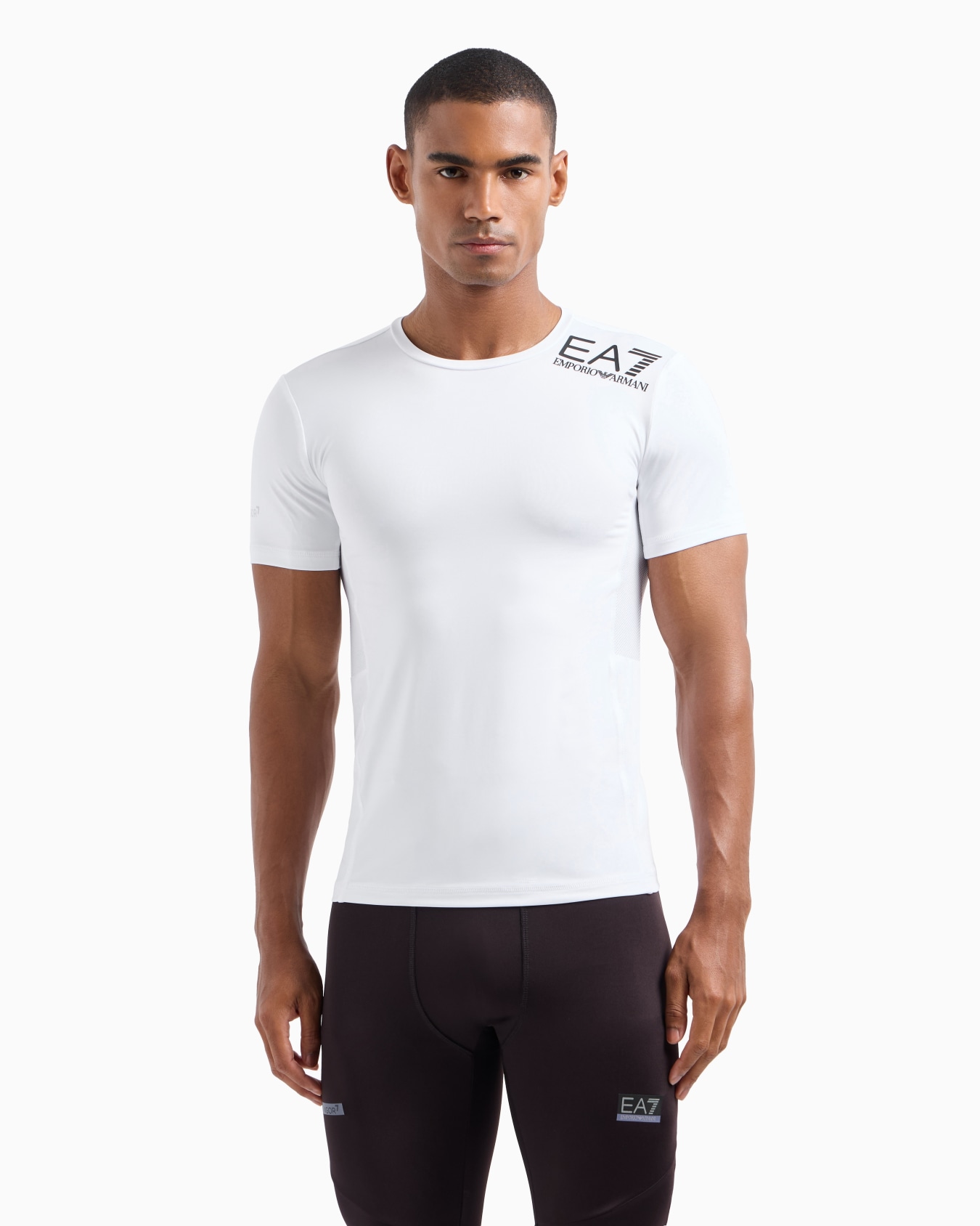 T-shirt ras-du-cou Dynamic Athlete en tissu technique VIGOR7  Diapositive 3