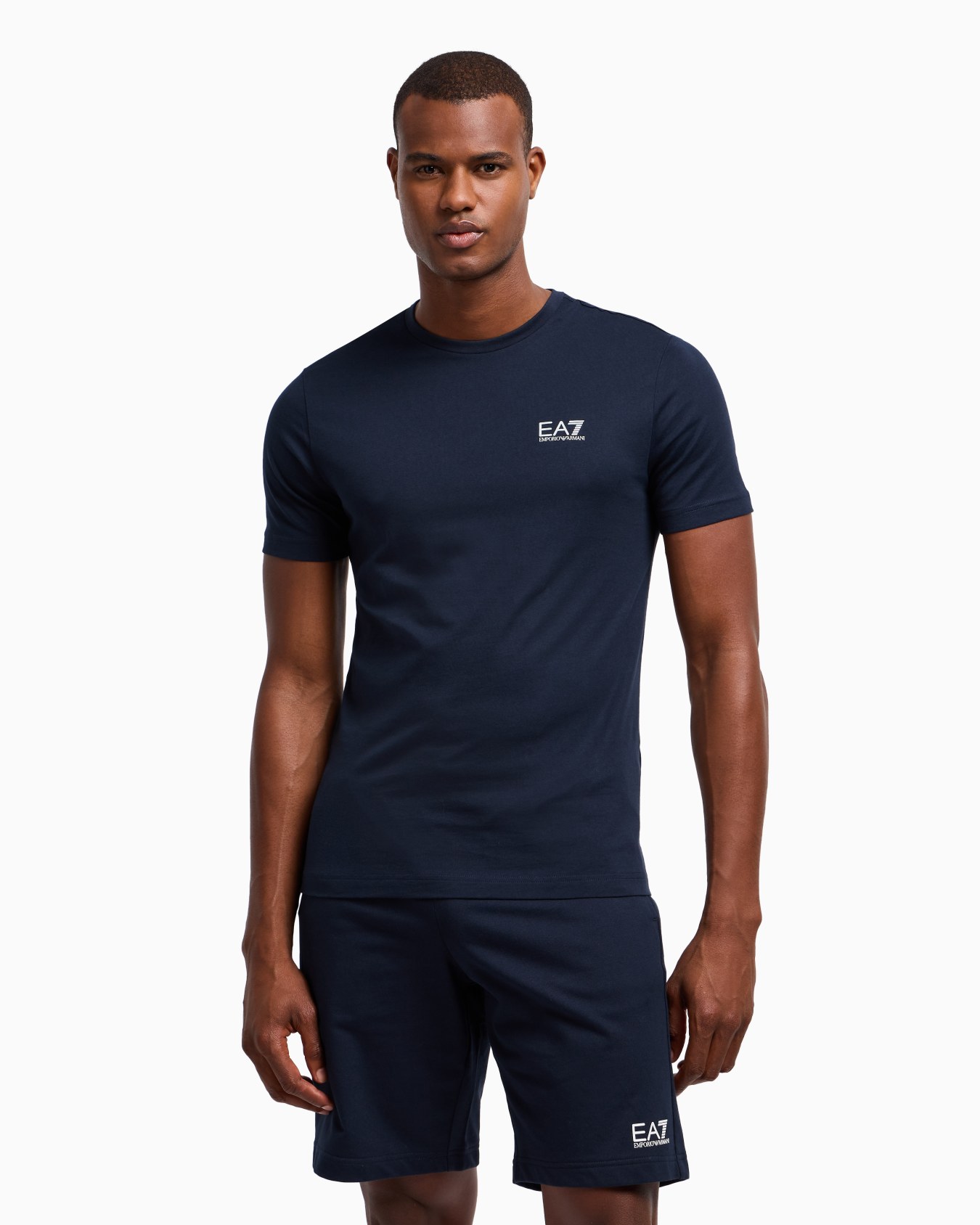Camiseta Core Identity de algodón Pima Diapositiva 3