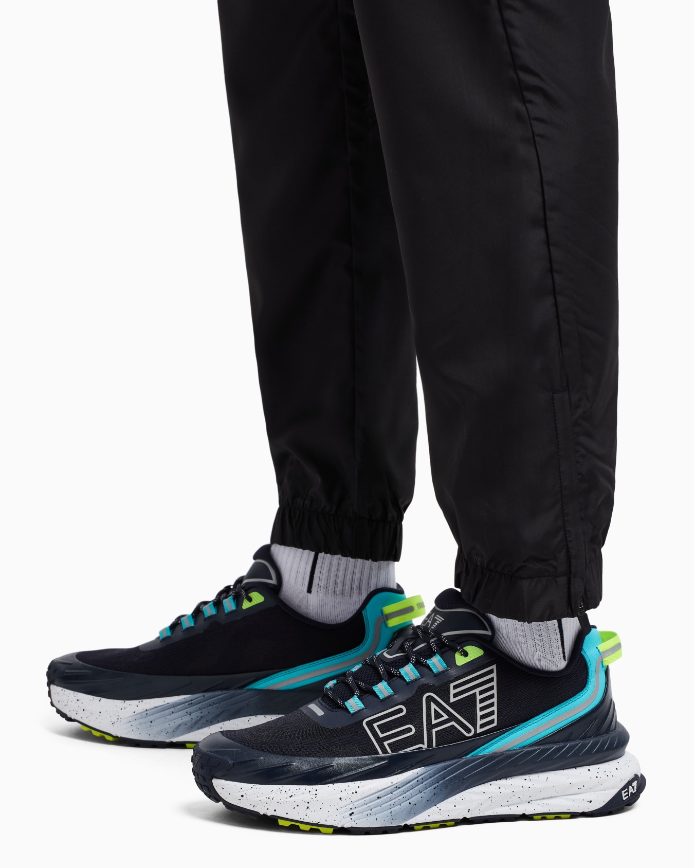 Tennis Pro tracksuit in VENTUS7 technical fabric Slide 5