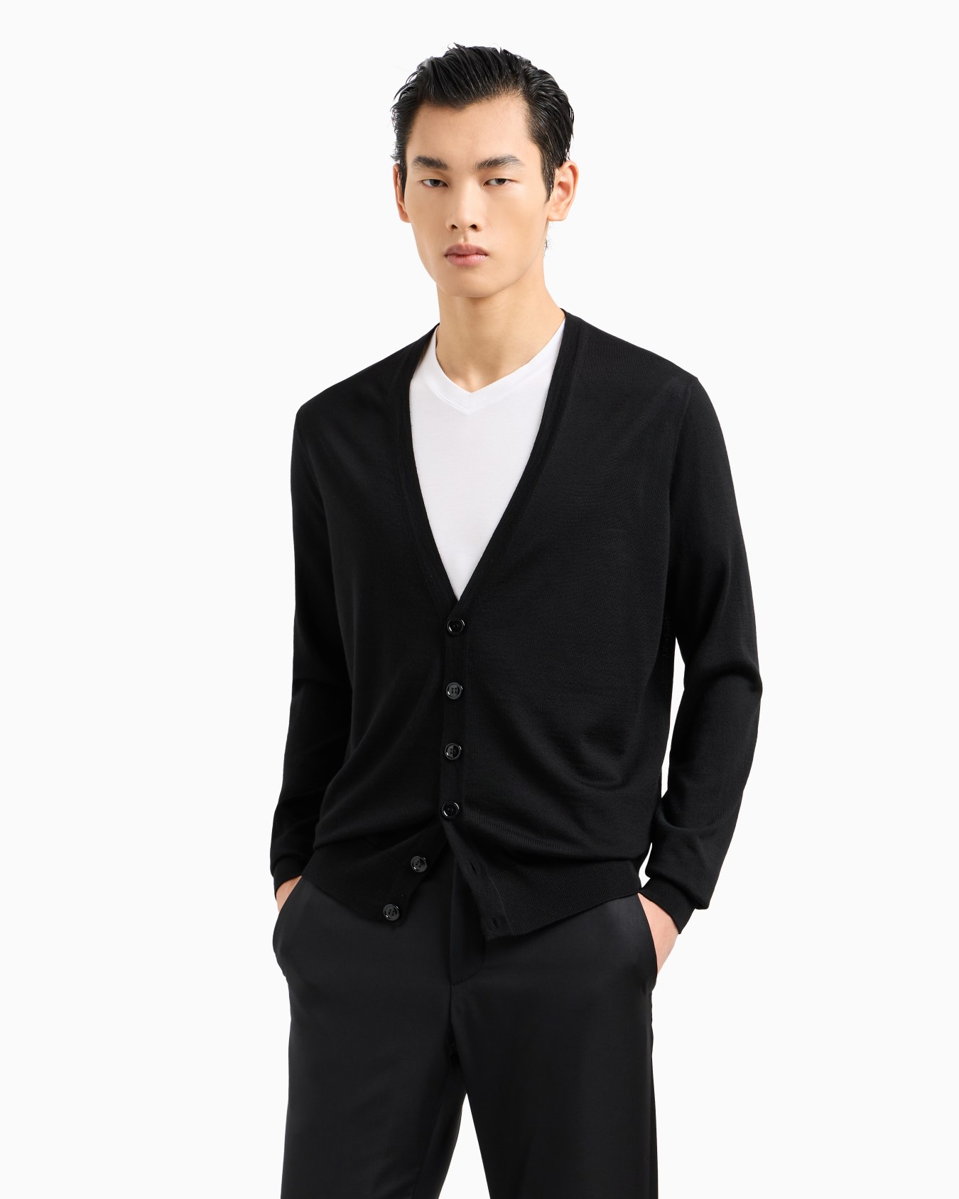Virgin-wool cardigan with buttons Slide 3