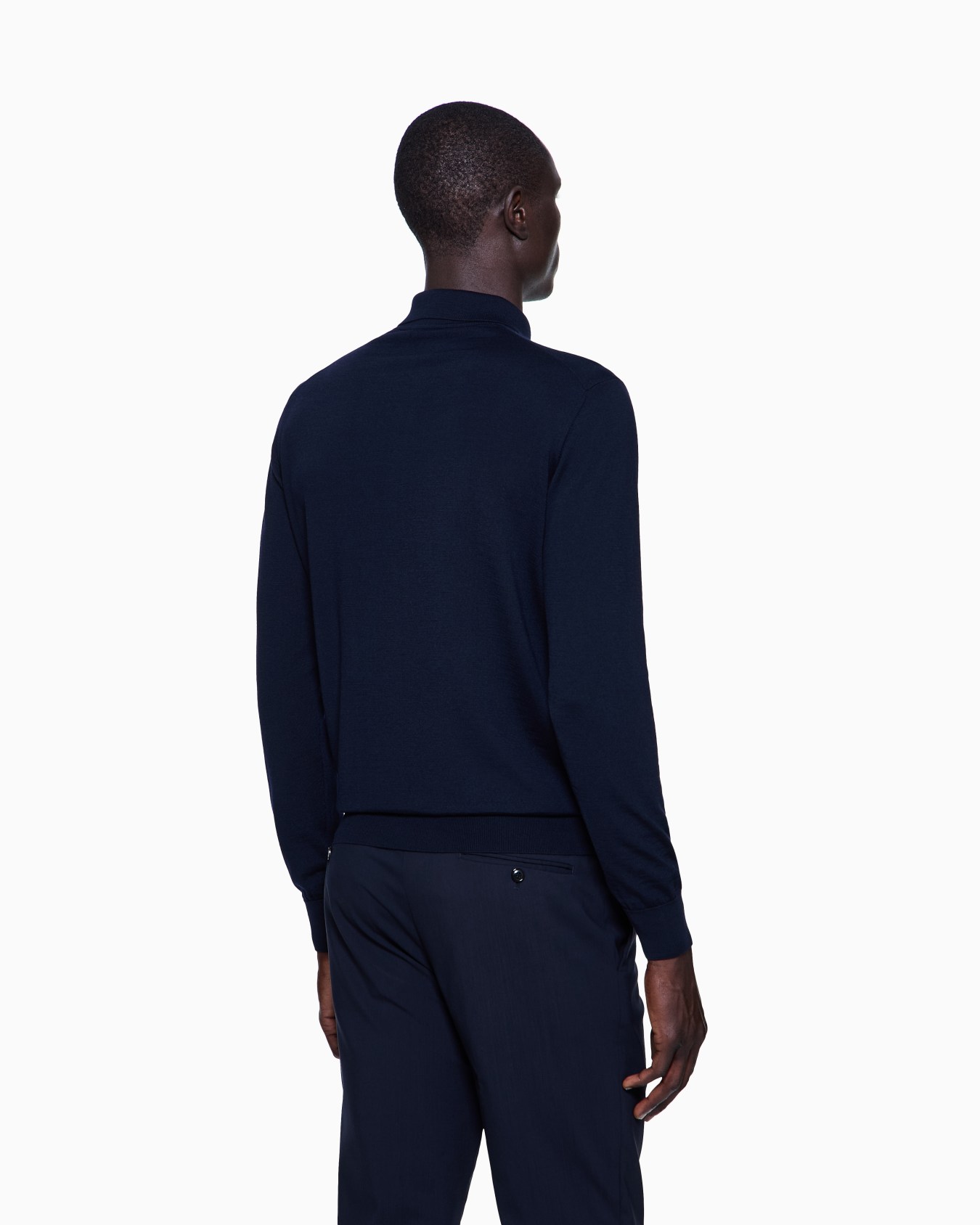 Long-sleeved polo shirt in virgin wool Slide 2
