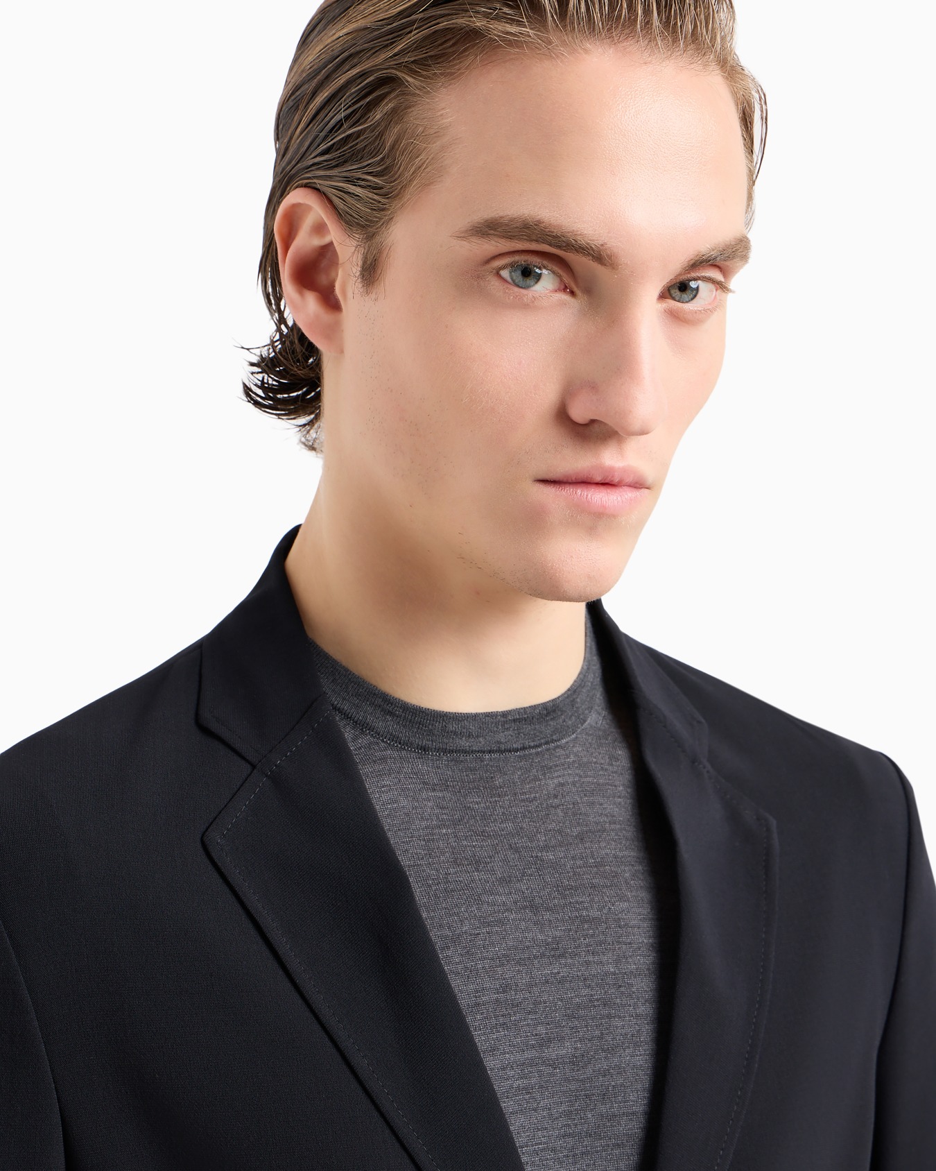 Virgin-wool, crew-neck jumper Slide 4