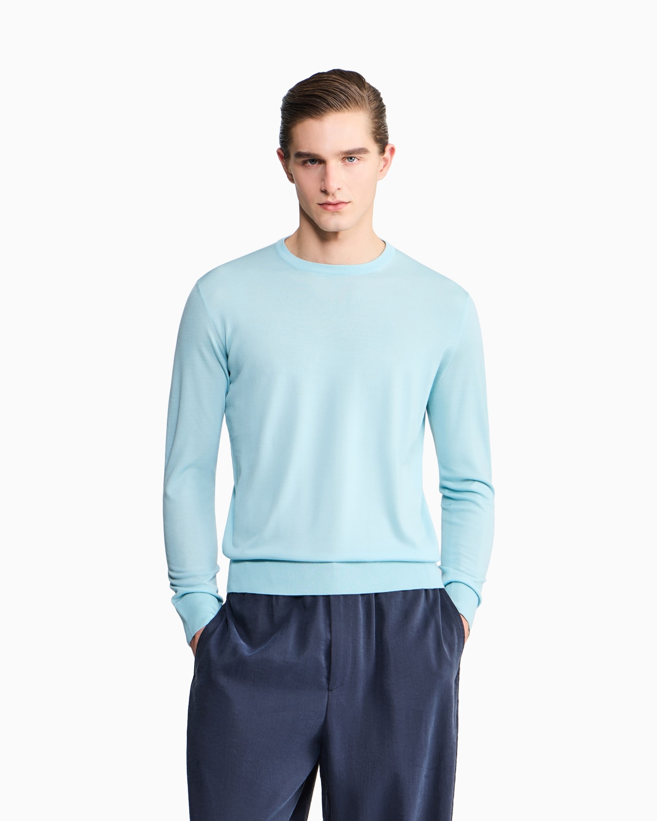 Virgin-wool, crew-neck jumper Slide 3