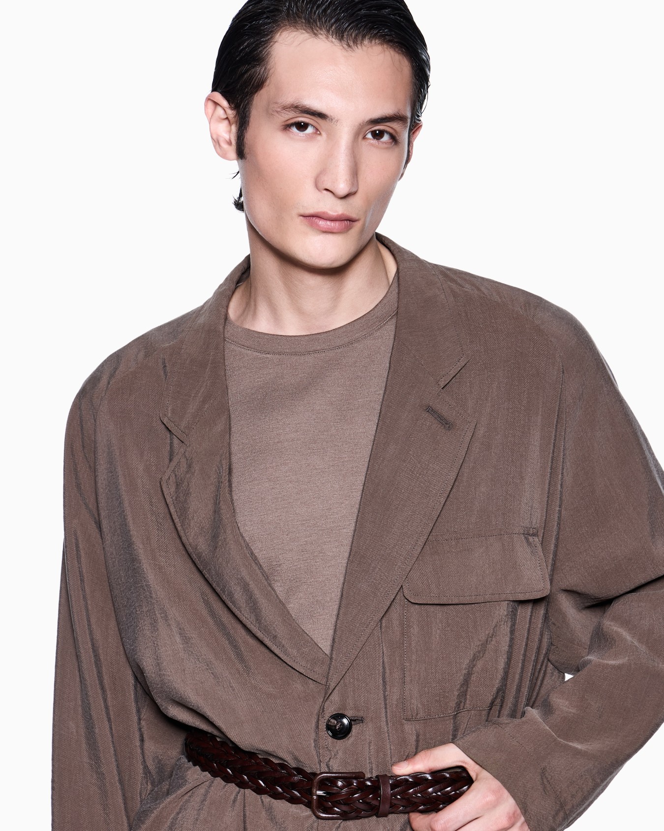 Maglia girocollo a maniche corte in interlock di cashmere  Slide 4